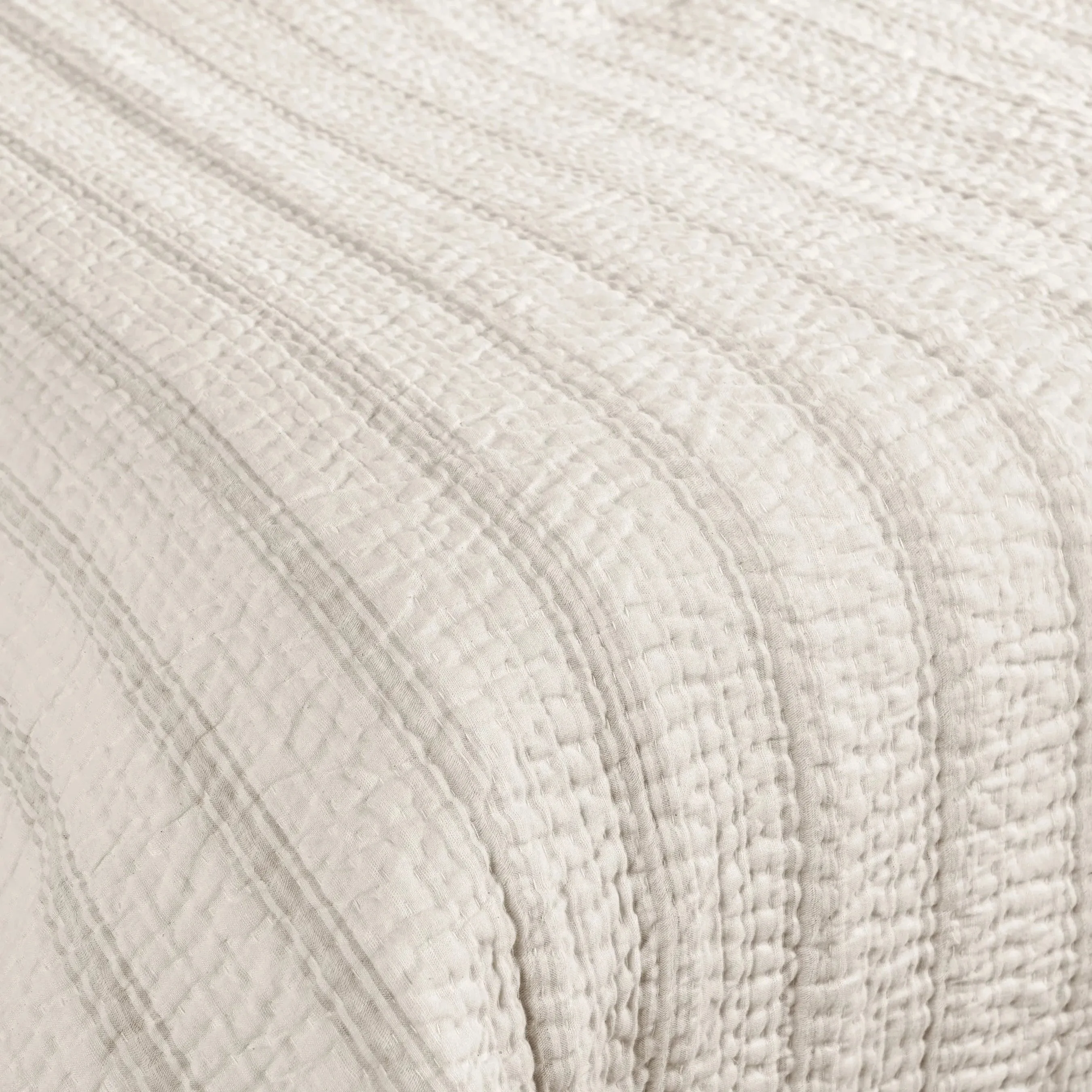 Abraham Cotton Linen Eggshell Beige Quilt - Image 4