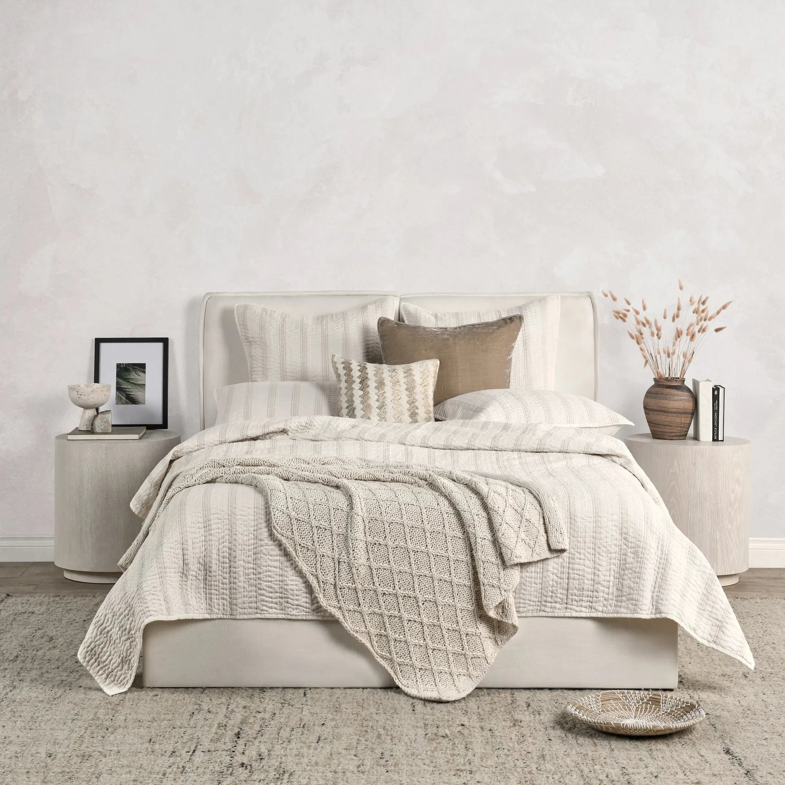 Abraham Cotton Linen Eggshell Beige Quilt - Image 9