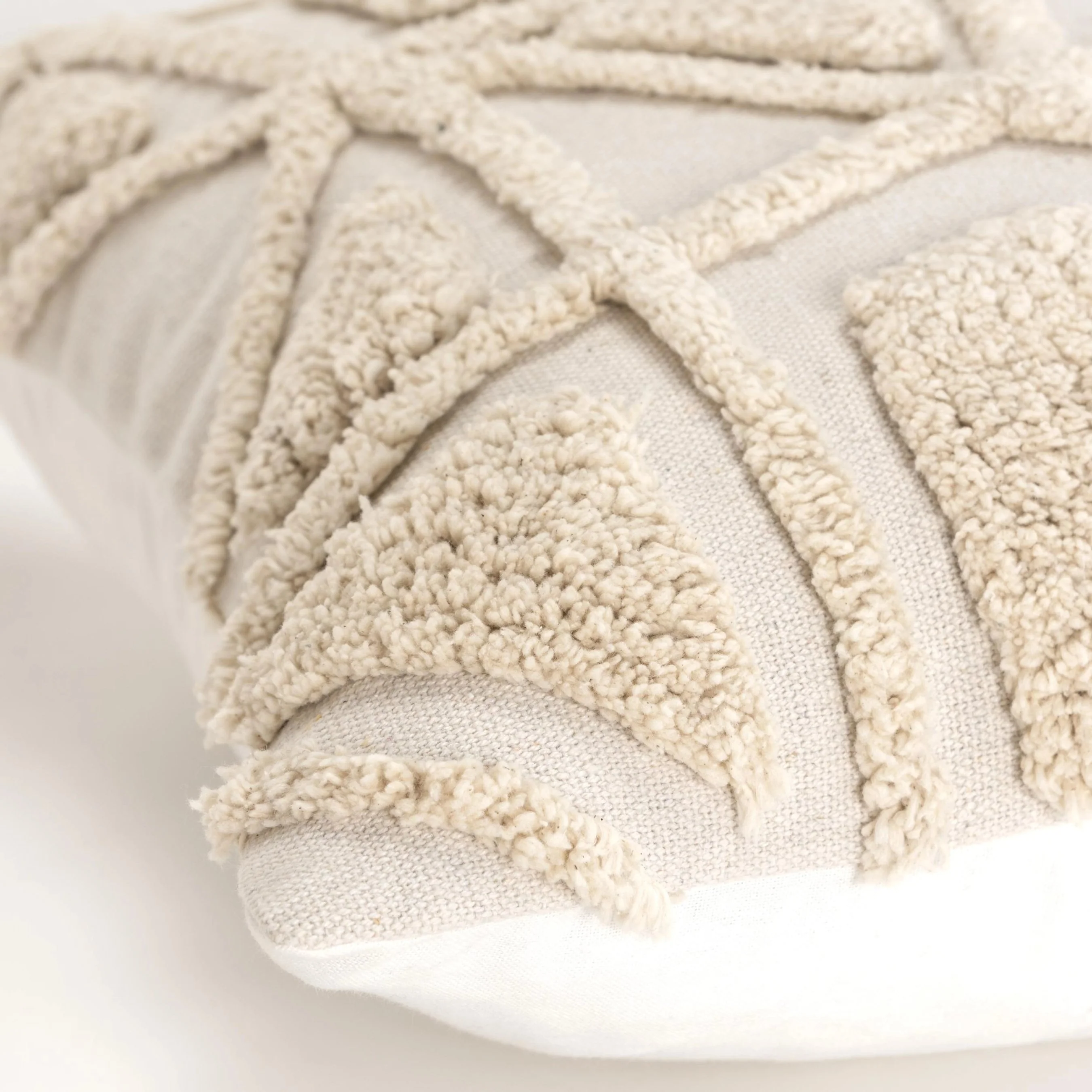 Agnes Pillow - Image 2