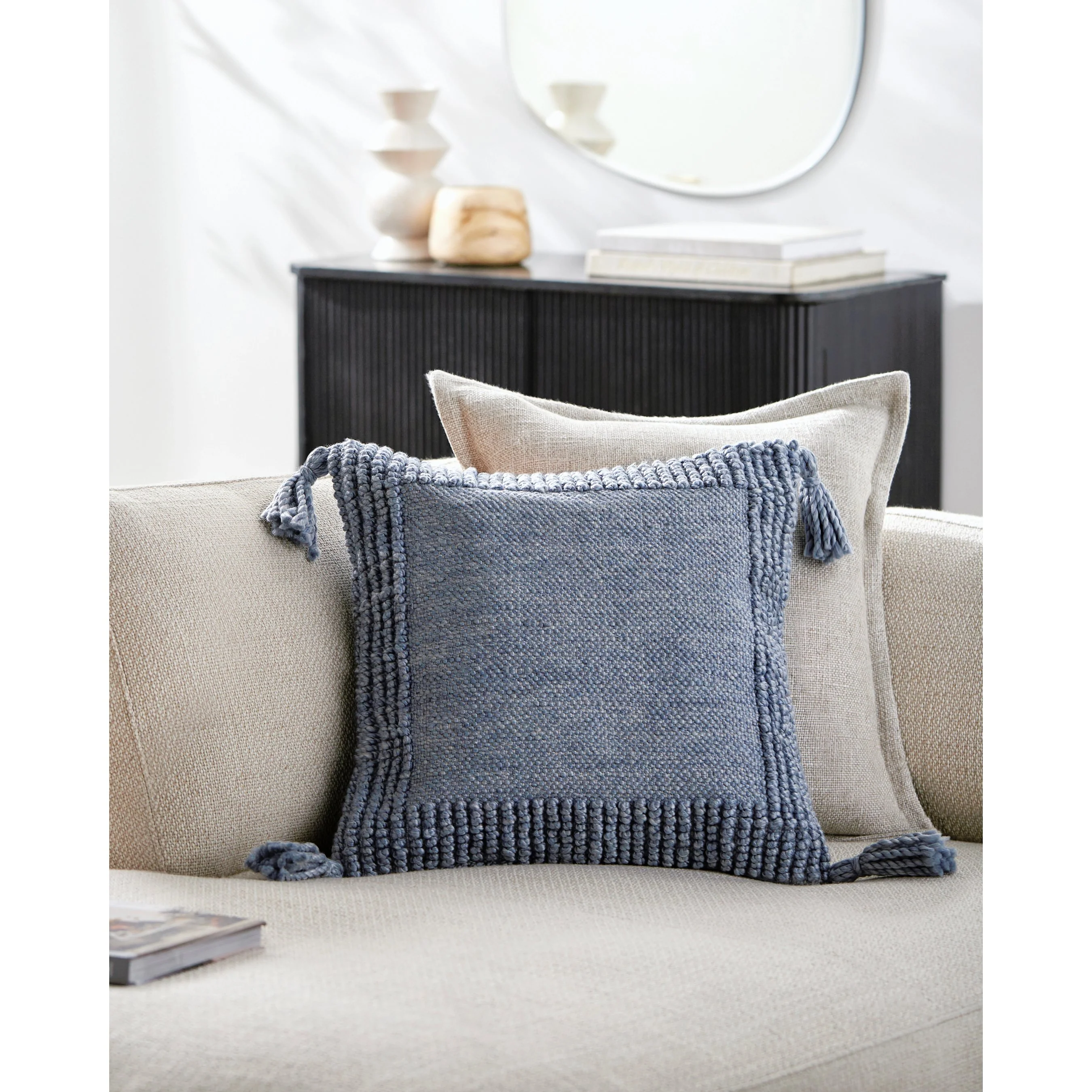 Alaric Indoor/Outdoor Pillow - Image 16