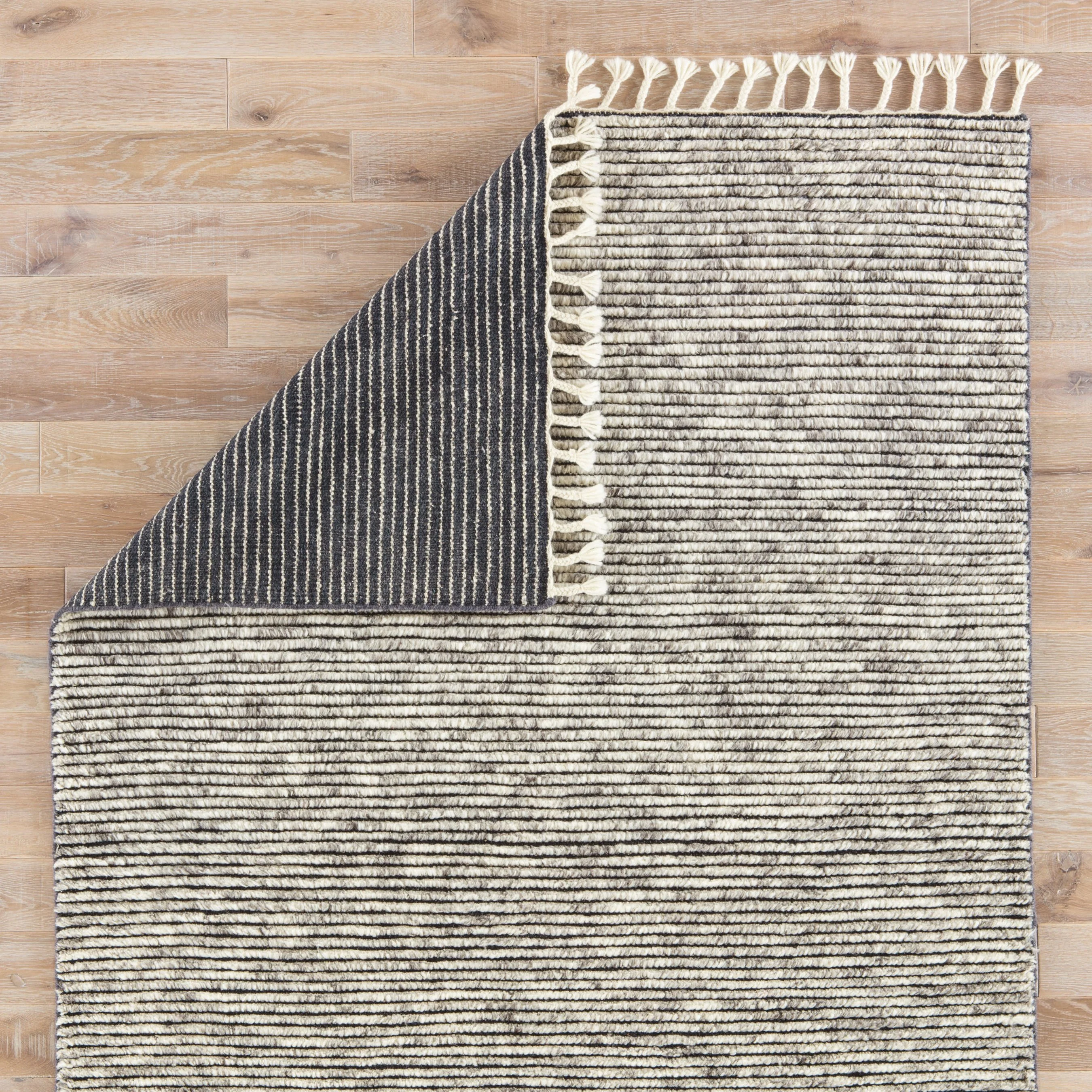 Alpine ALP01 Rug - Image 5