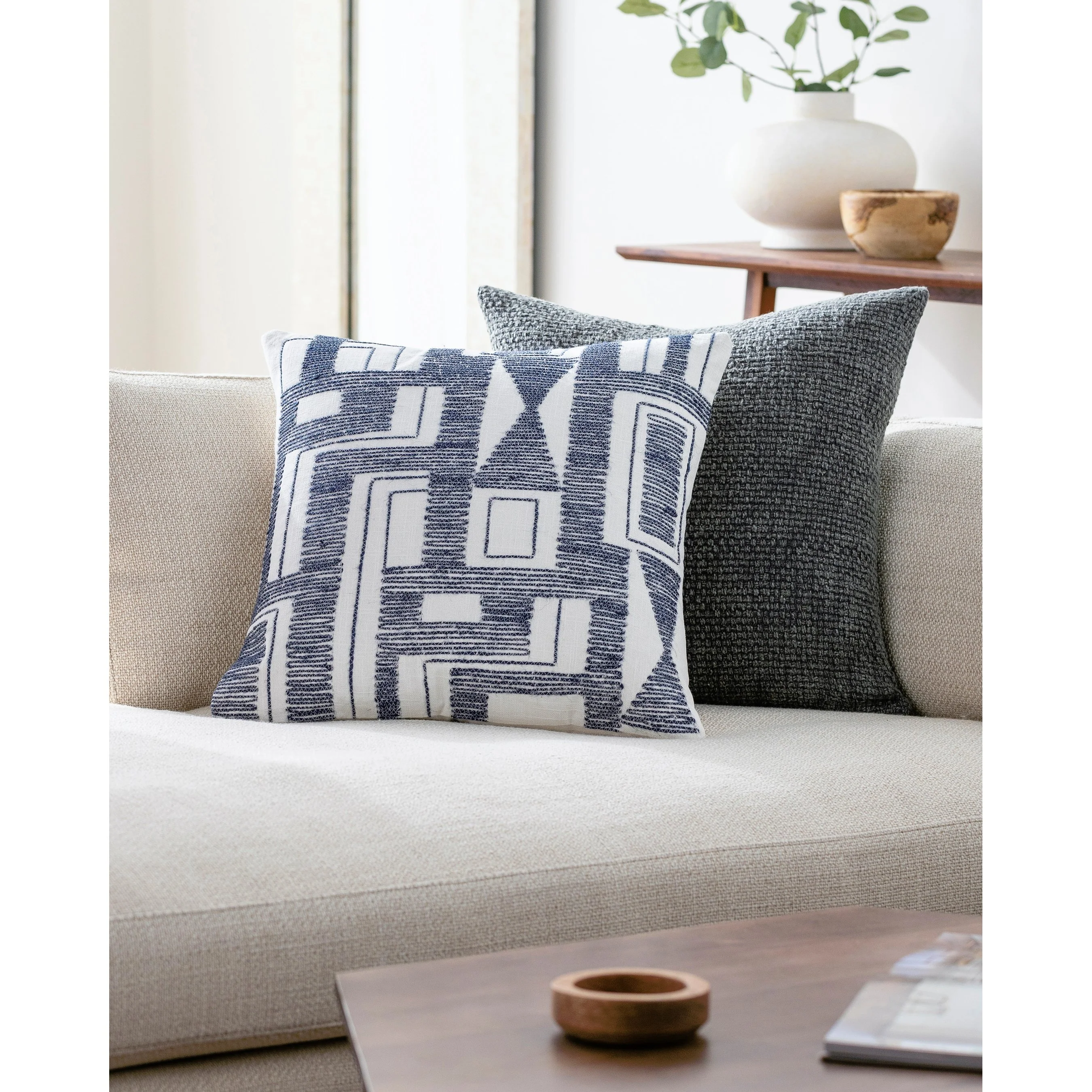 Alvarez Pillow - 476308 - Image 3