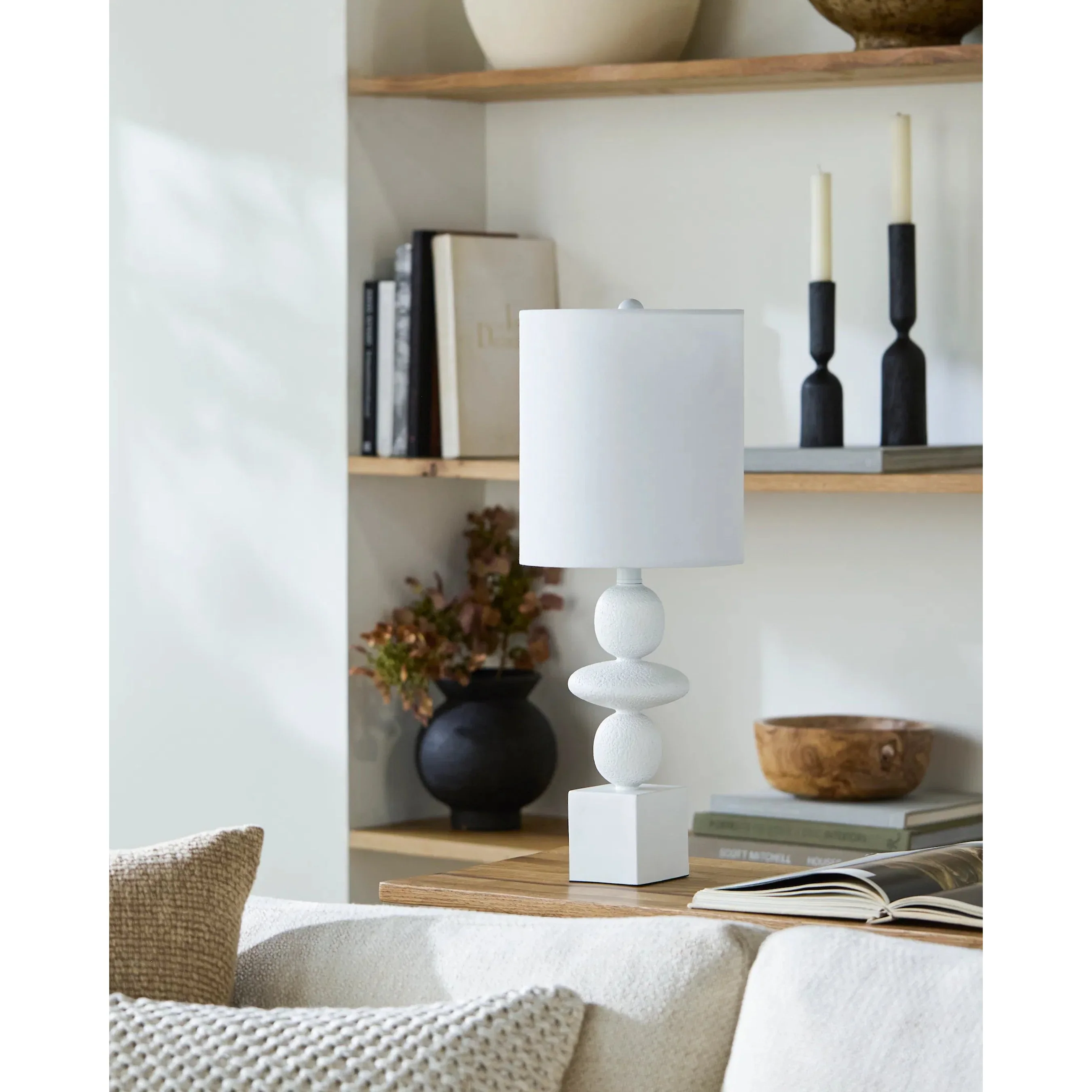 Anie Accent Table Lamp - Image 8