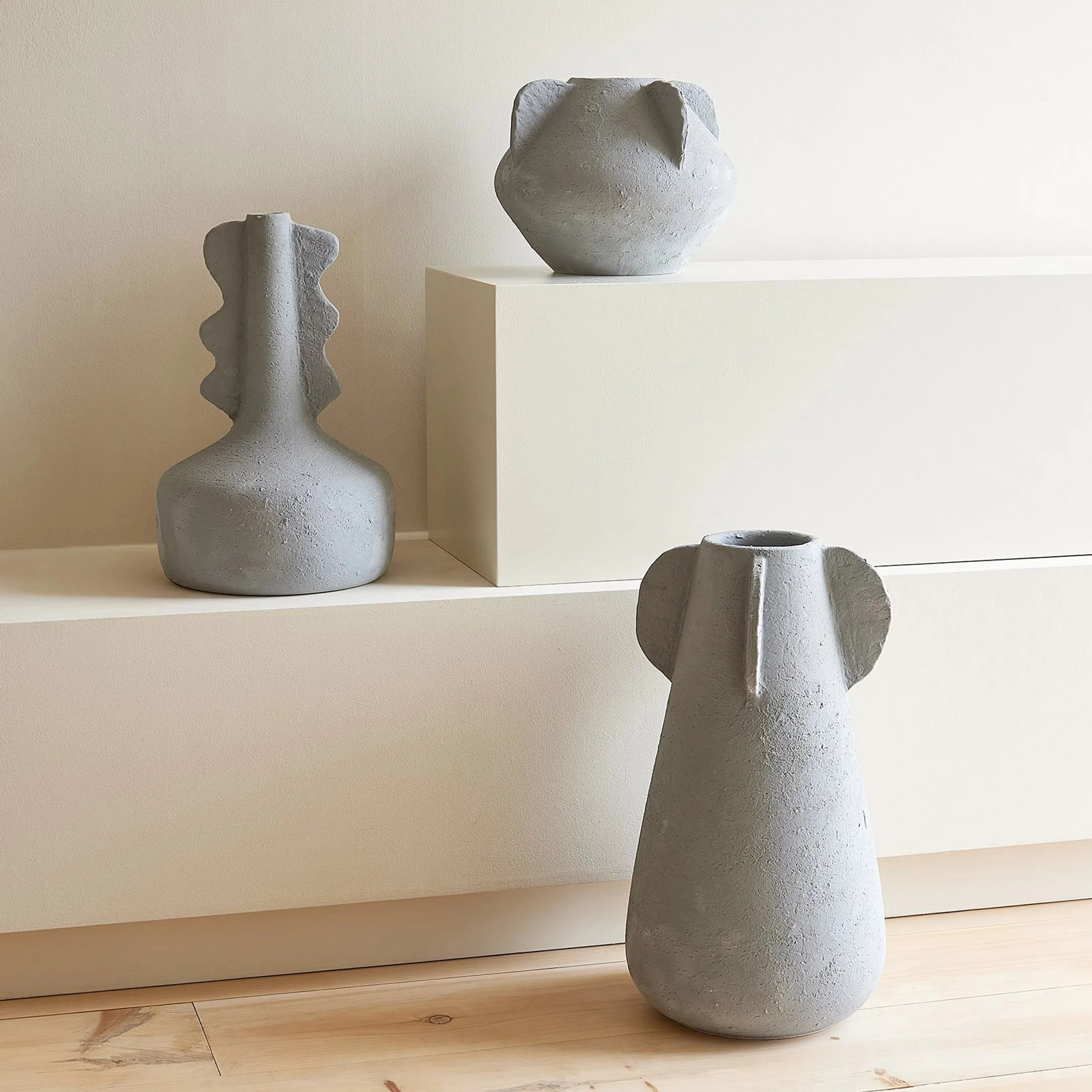 Anouar Vase - Image 10