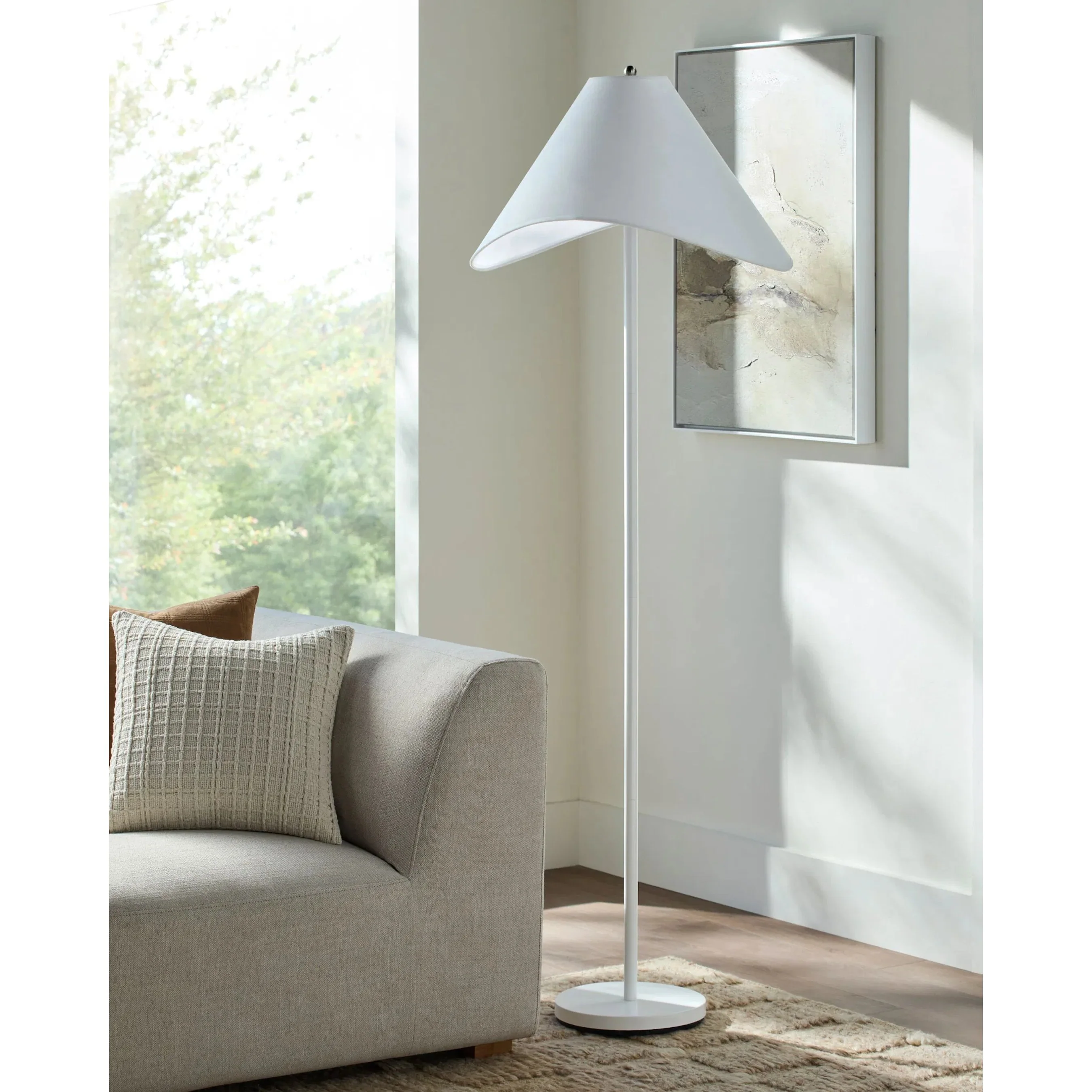 Apuila Accent Floor Lamp - Image 16