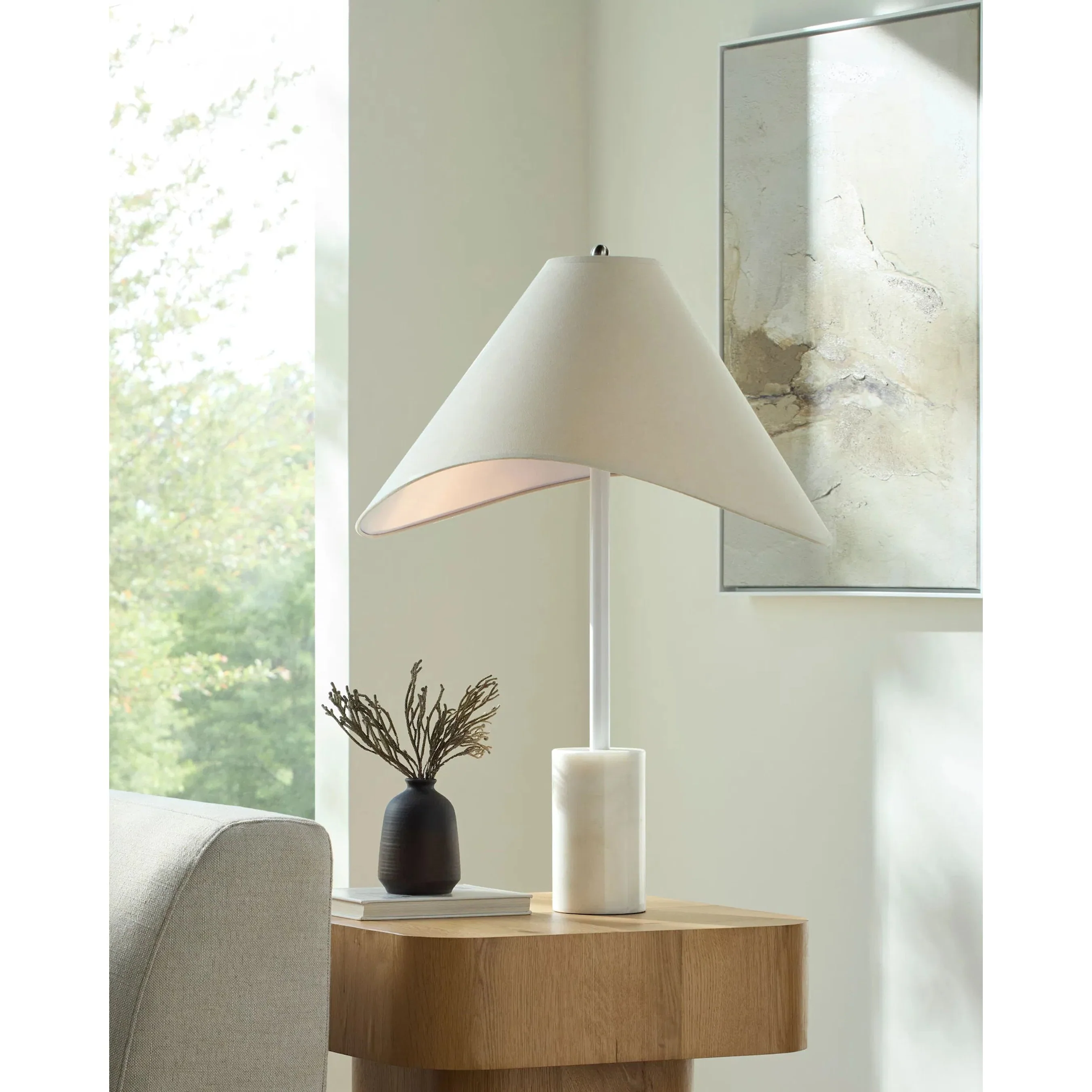 Apuila Accent Table Lamp - Image 28