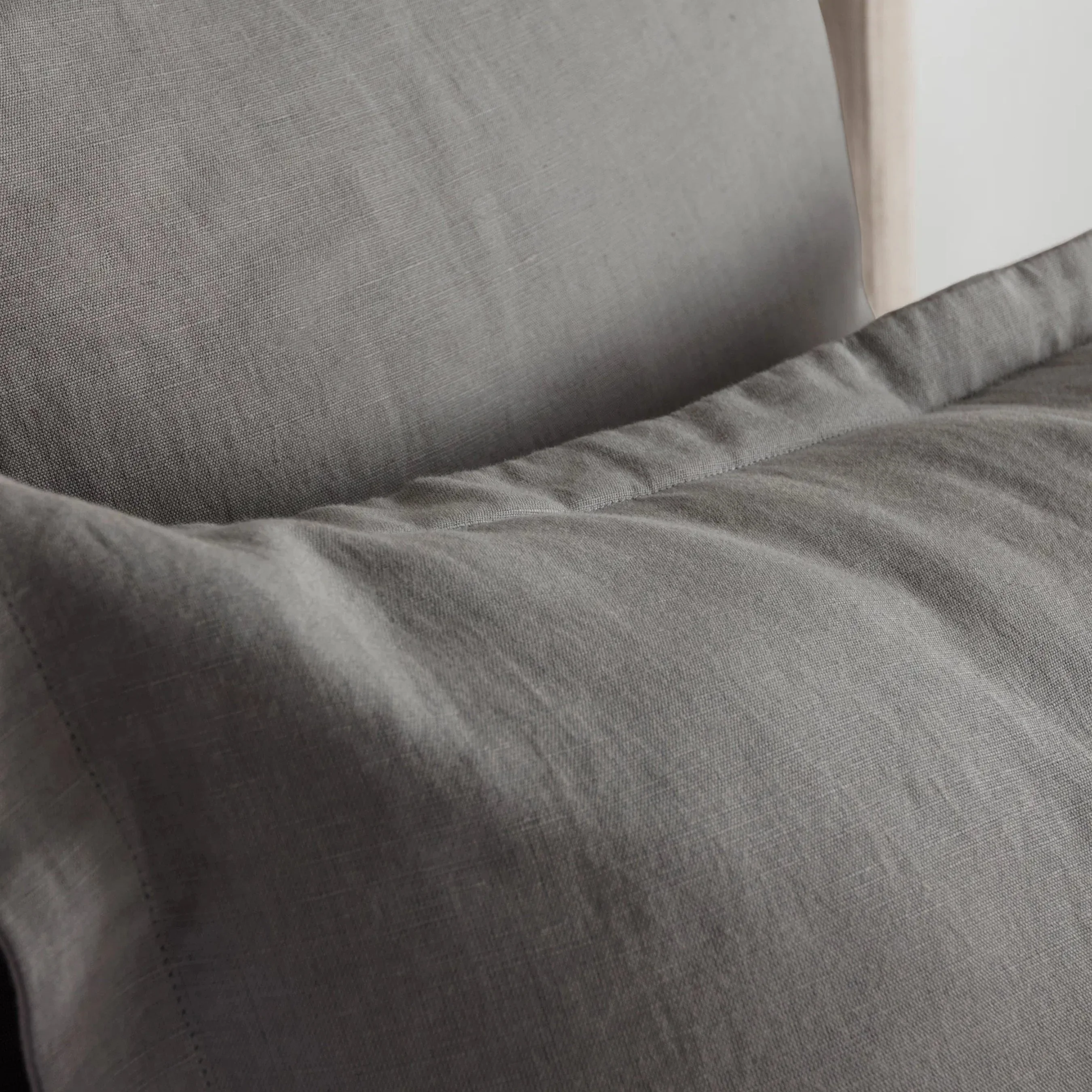 Arcadia Linen Throw Pillow - Image 3