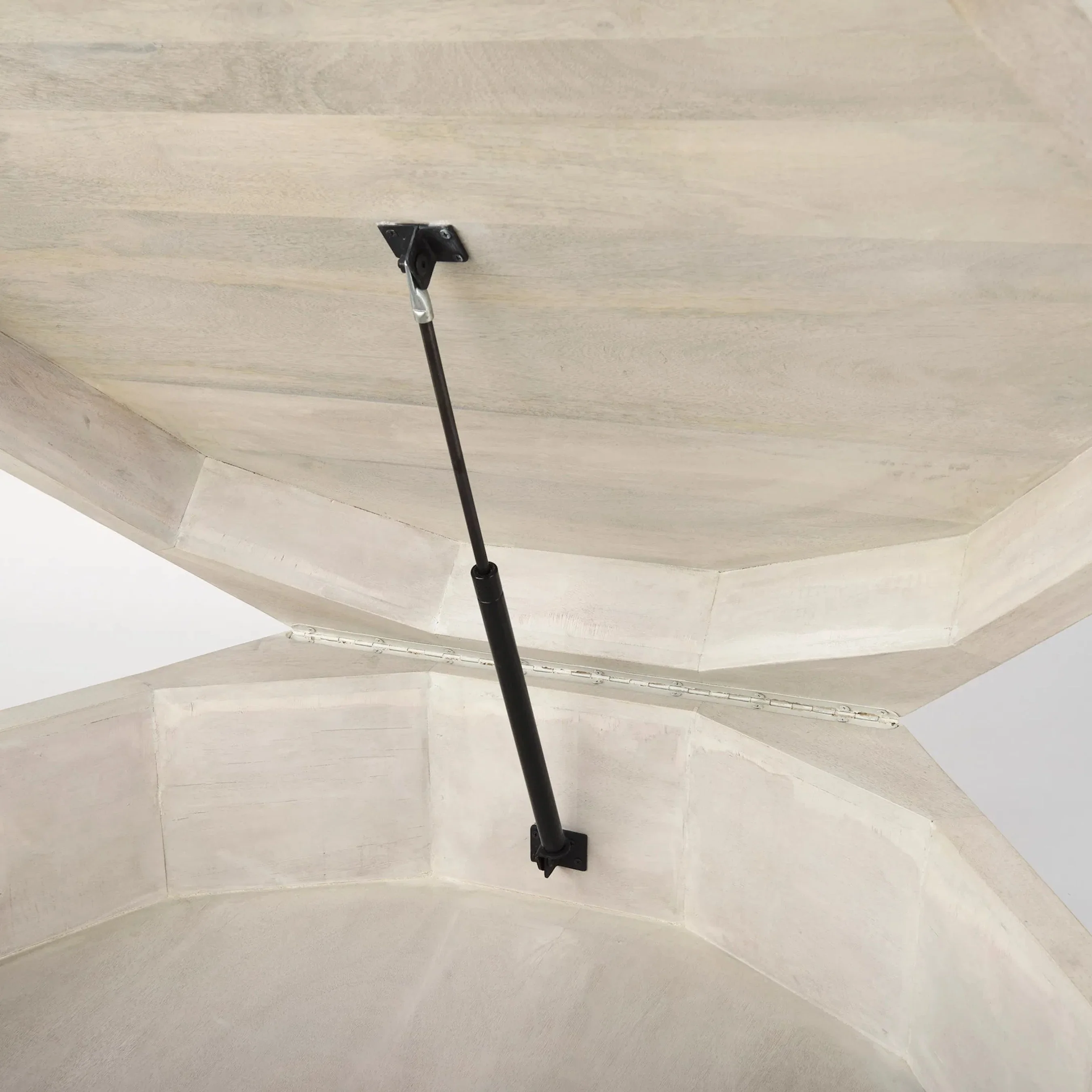 Arreto Coffee Table - Image 18