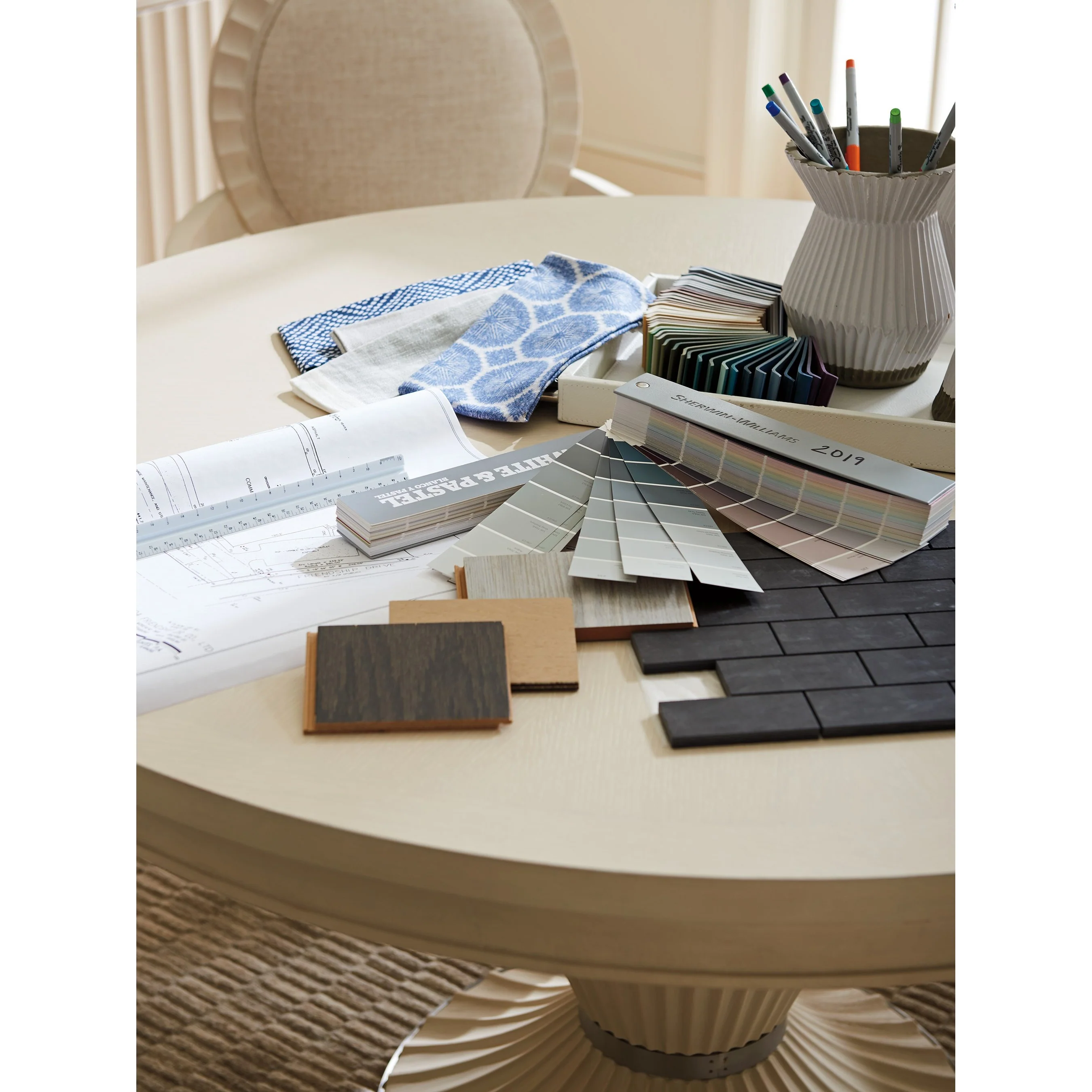 Artesia Game Table - Image 7