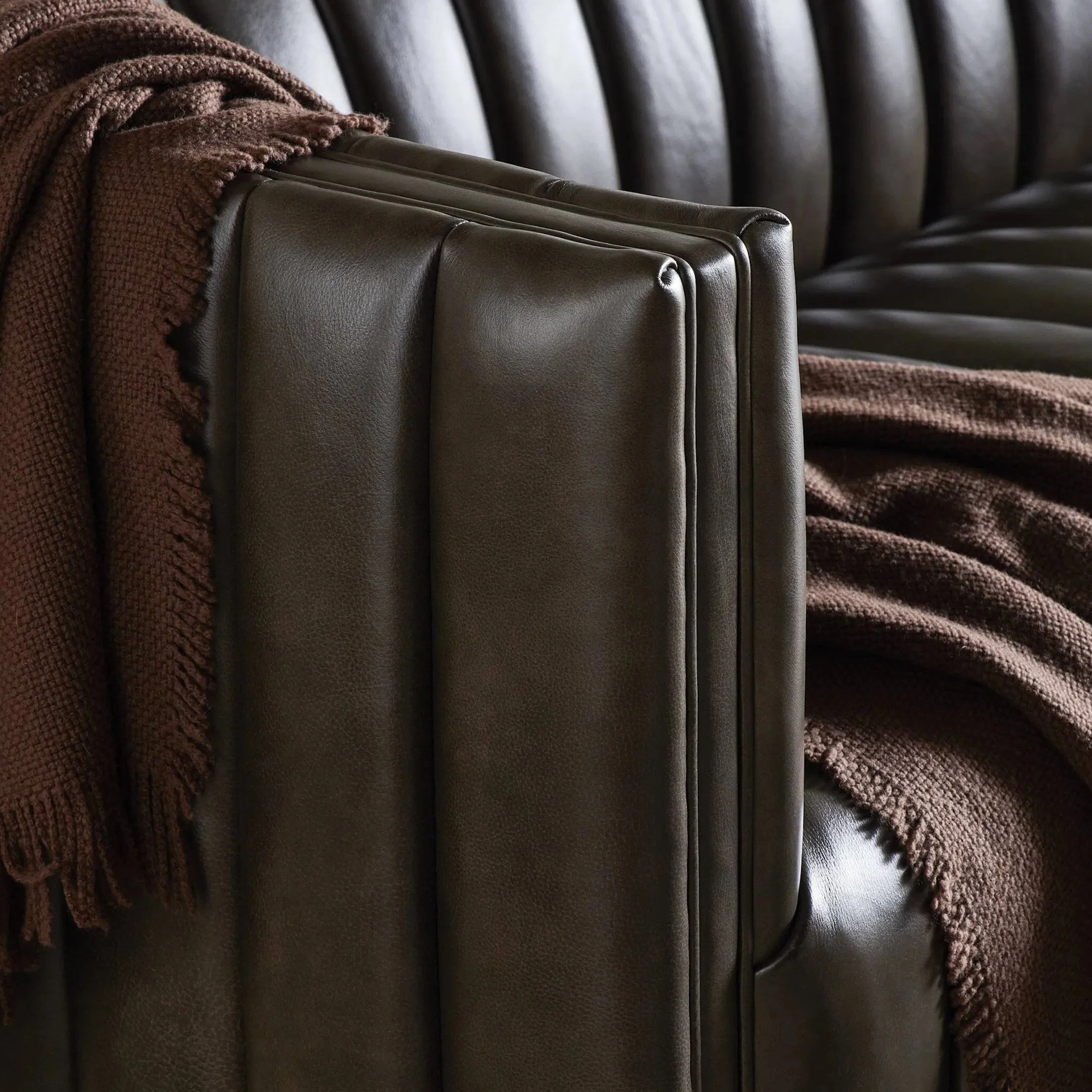 Augustine Sofa - Image 49