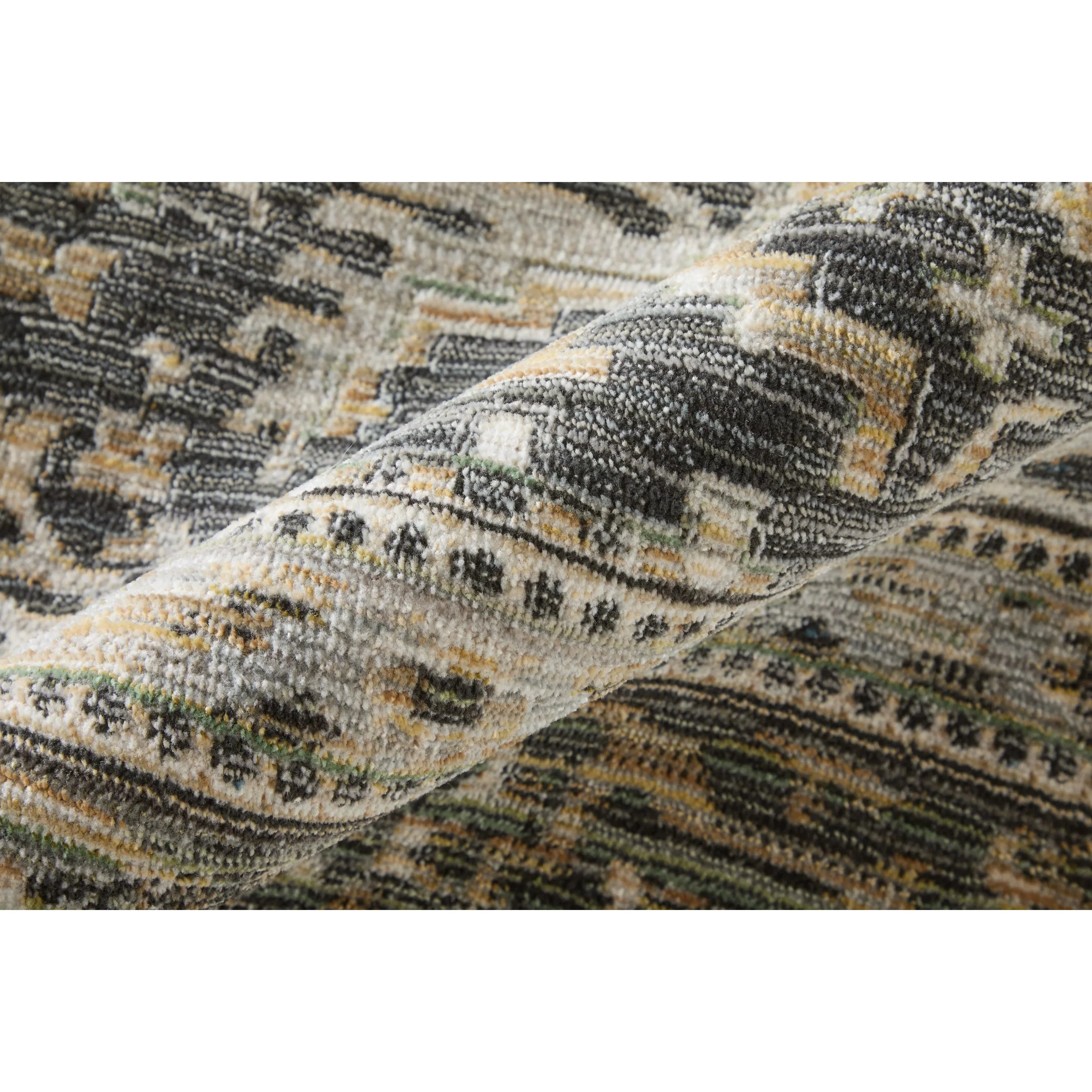 Augustine Traditional AUG39TVF Rug - Image 10