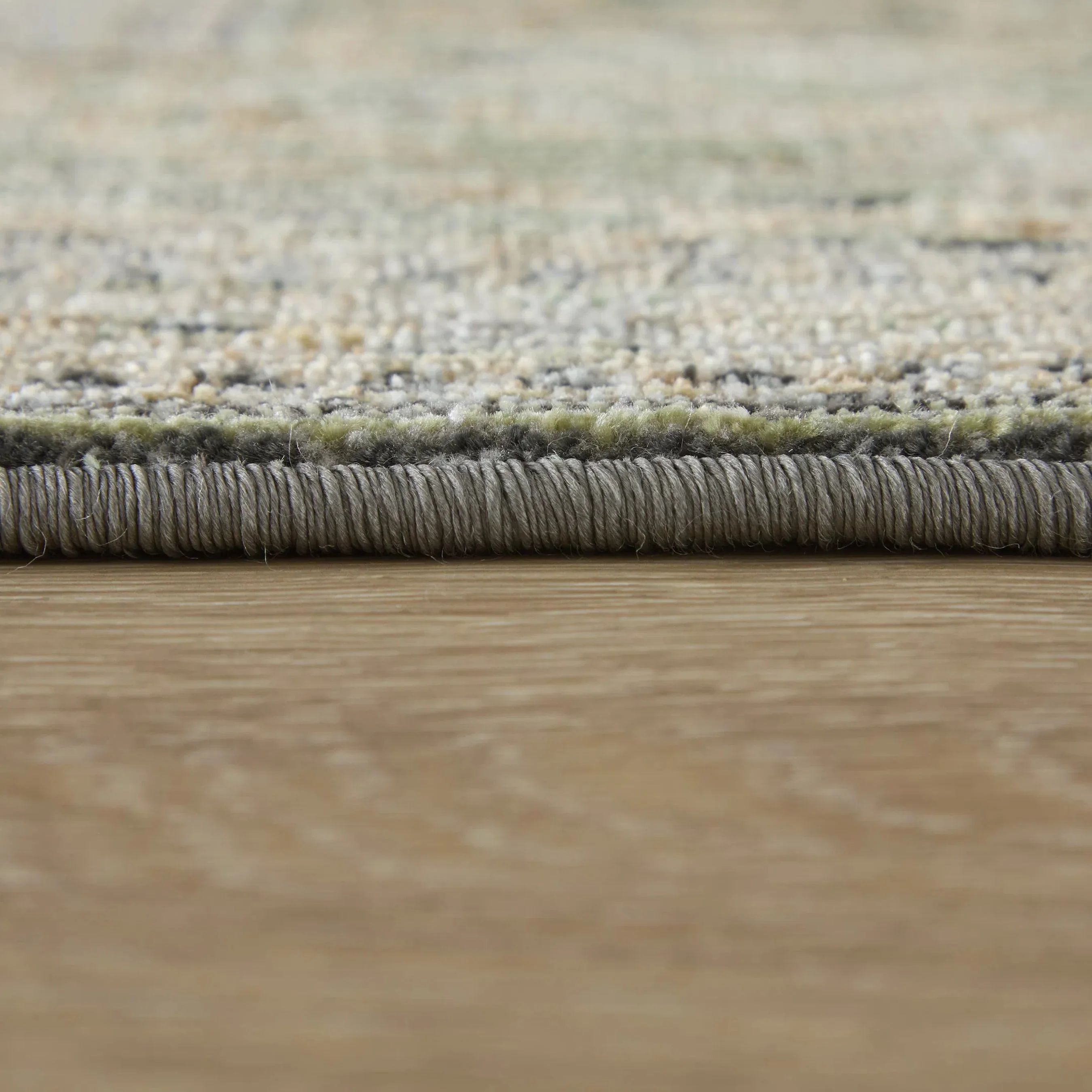 Augustine Traditional AUG39TVF Rug - Image 13