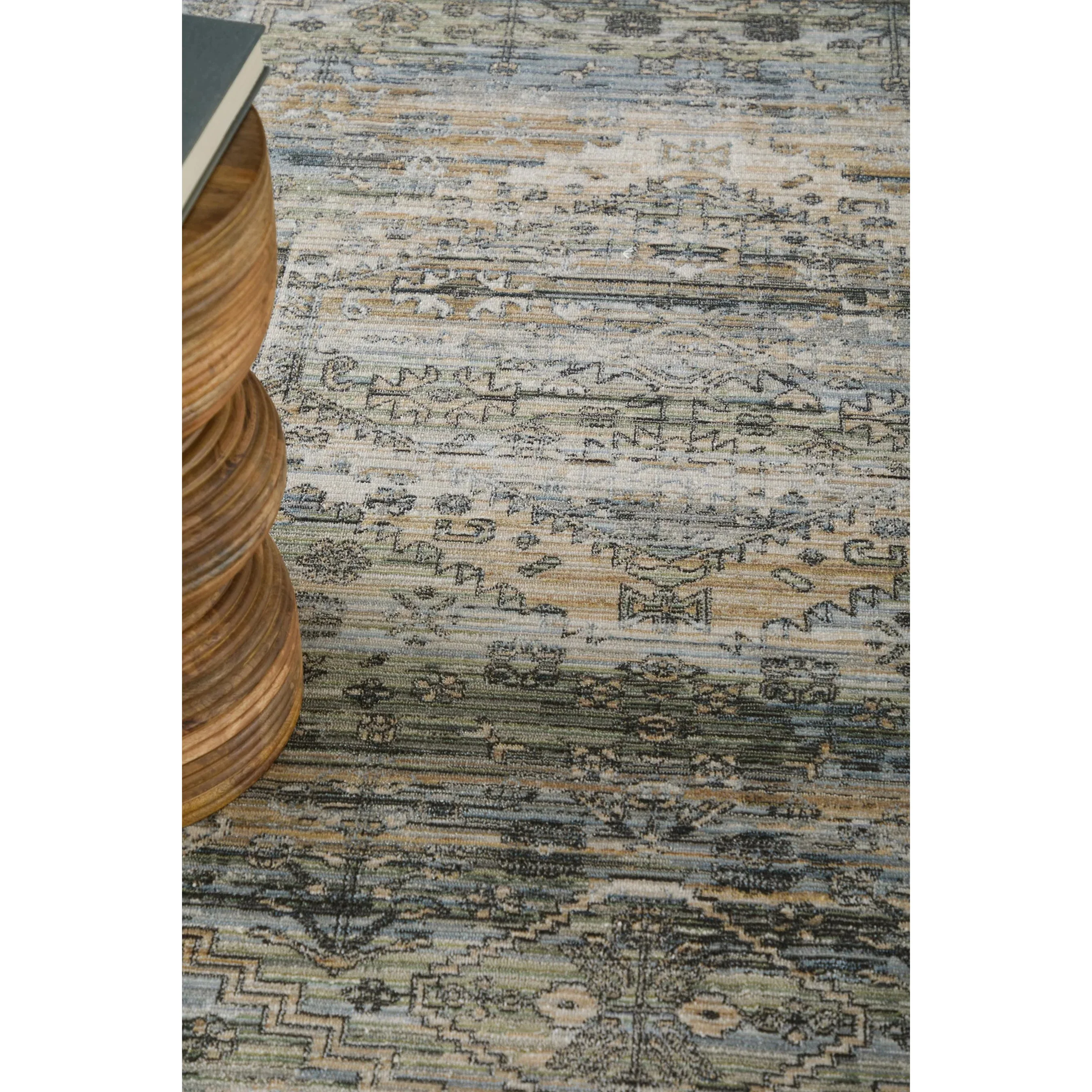 Augustine Traditional AUG39TWF Rug - Image 7