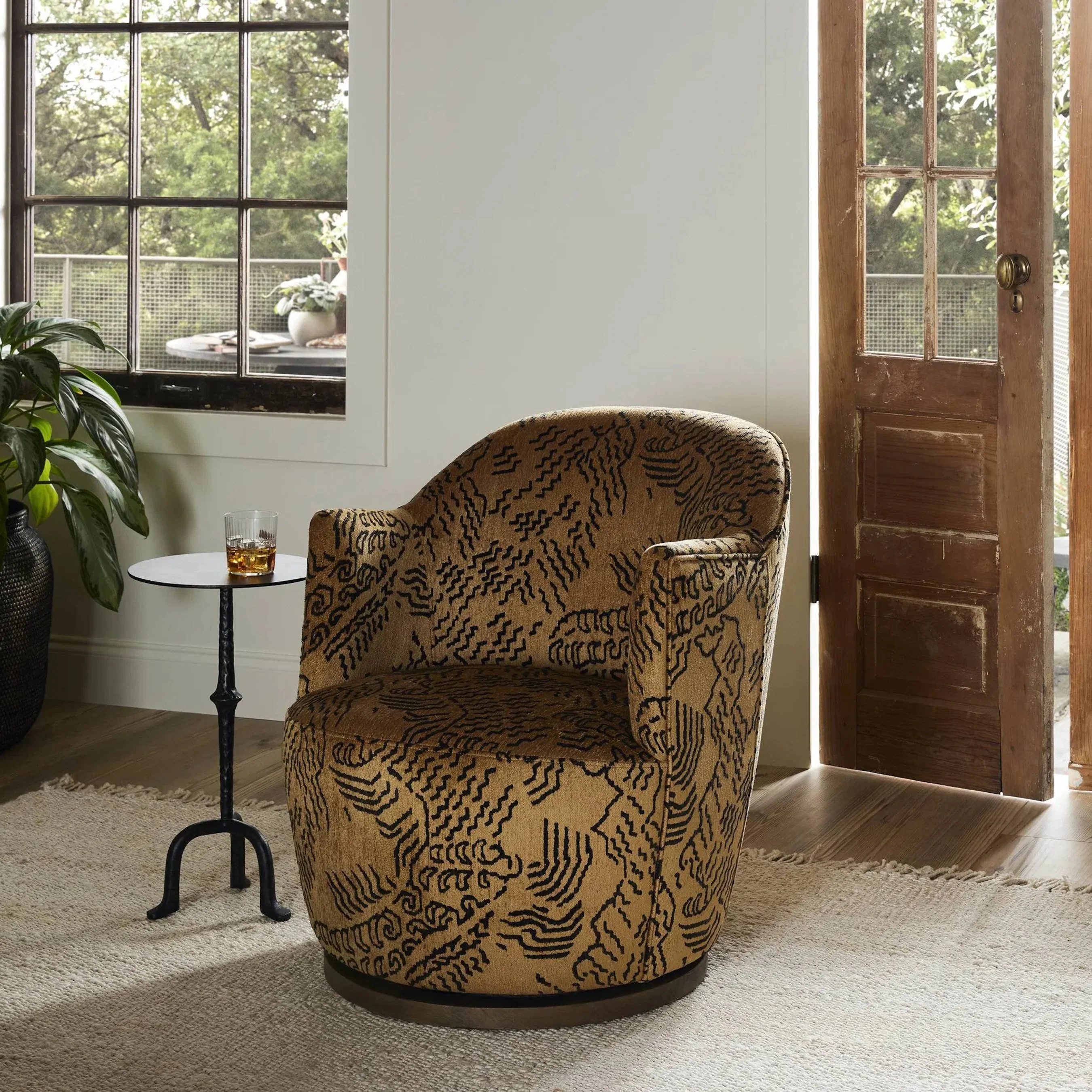 Aurora Swivel Chair - Image 118