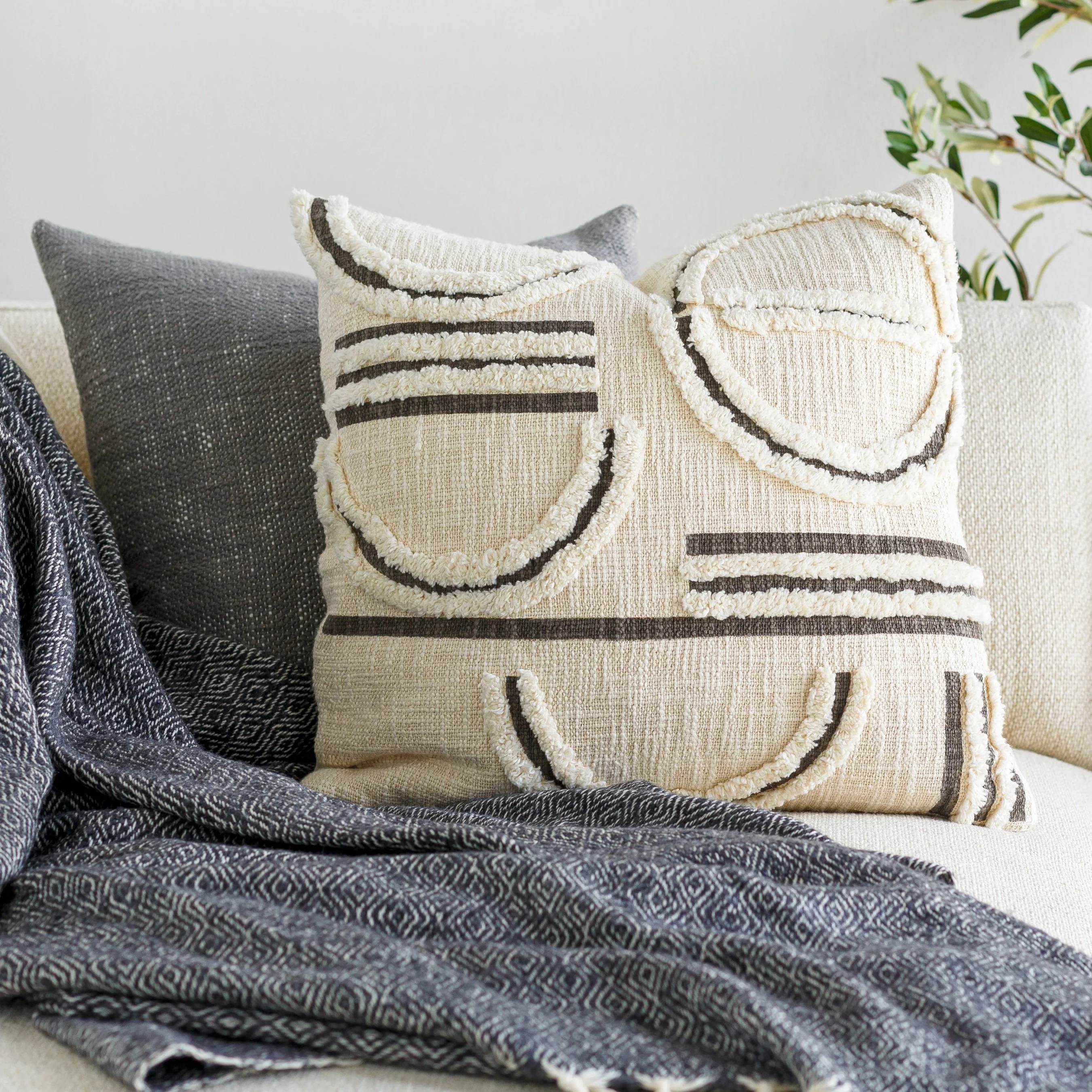 Azibo Pillow - 10416 - Image 5