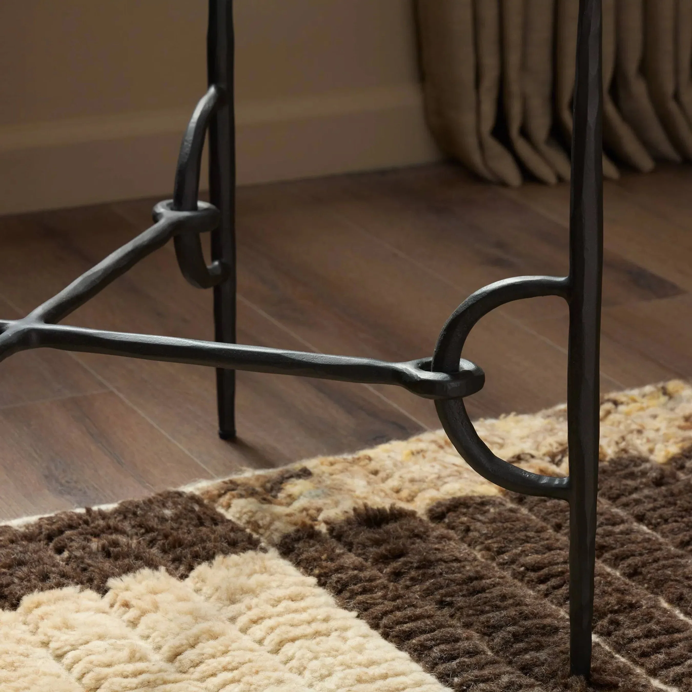 Babylon End Table - Image 7