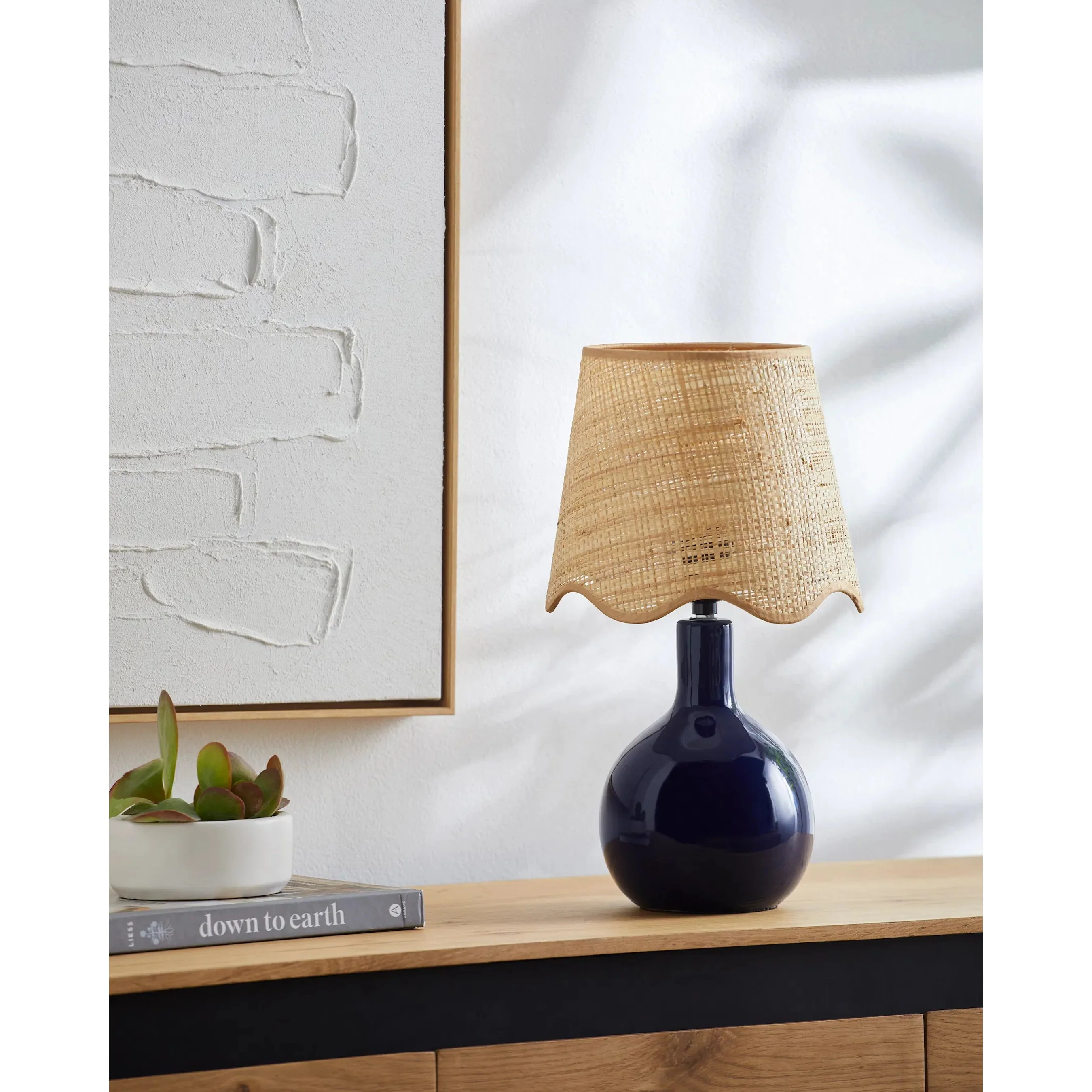 Balbao Round Table Lamp with Rattan Shade - Image 17