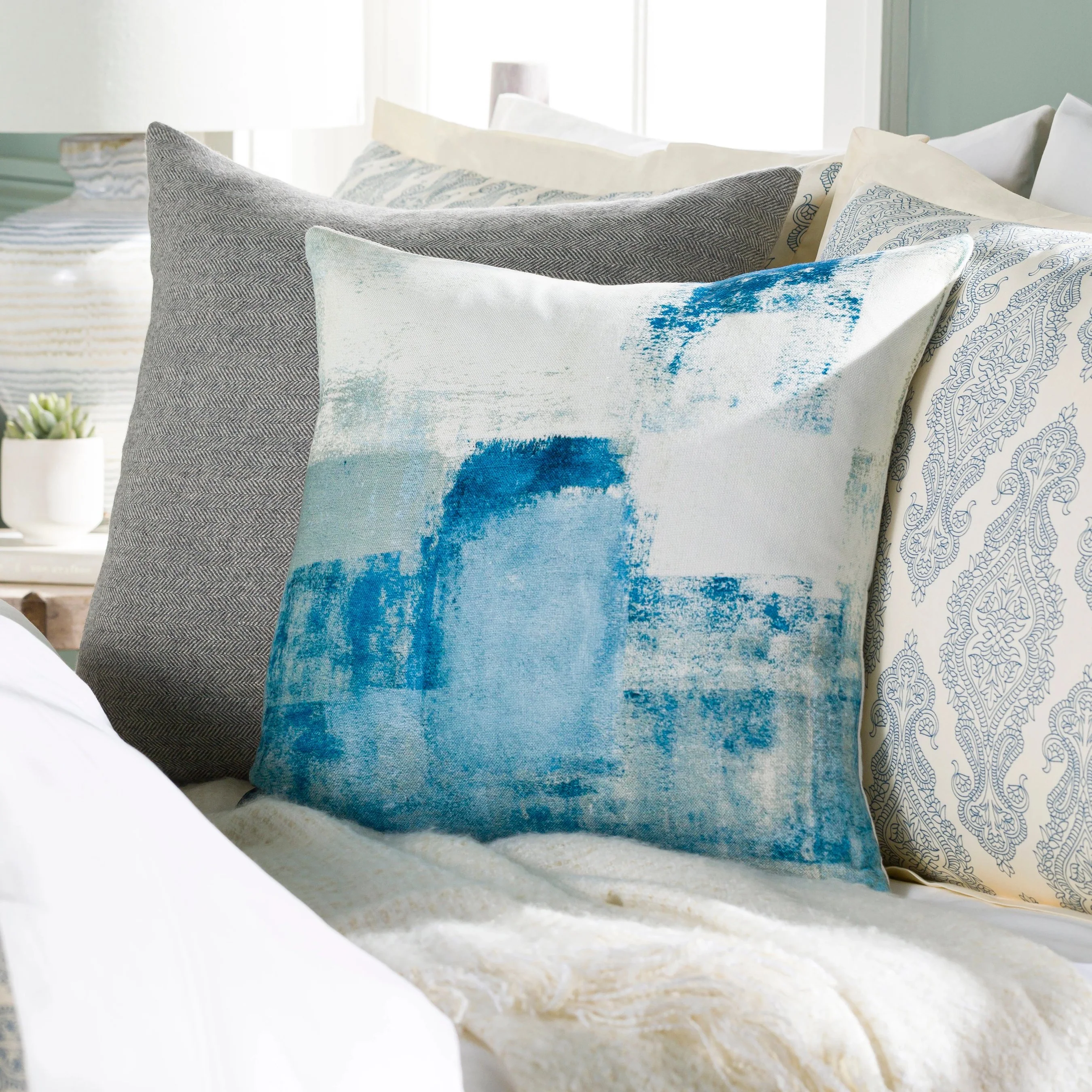 Balliano Pillow - 32055 - Image 5