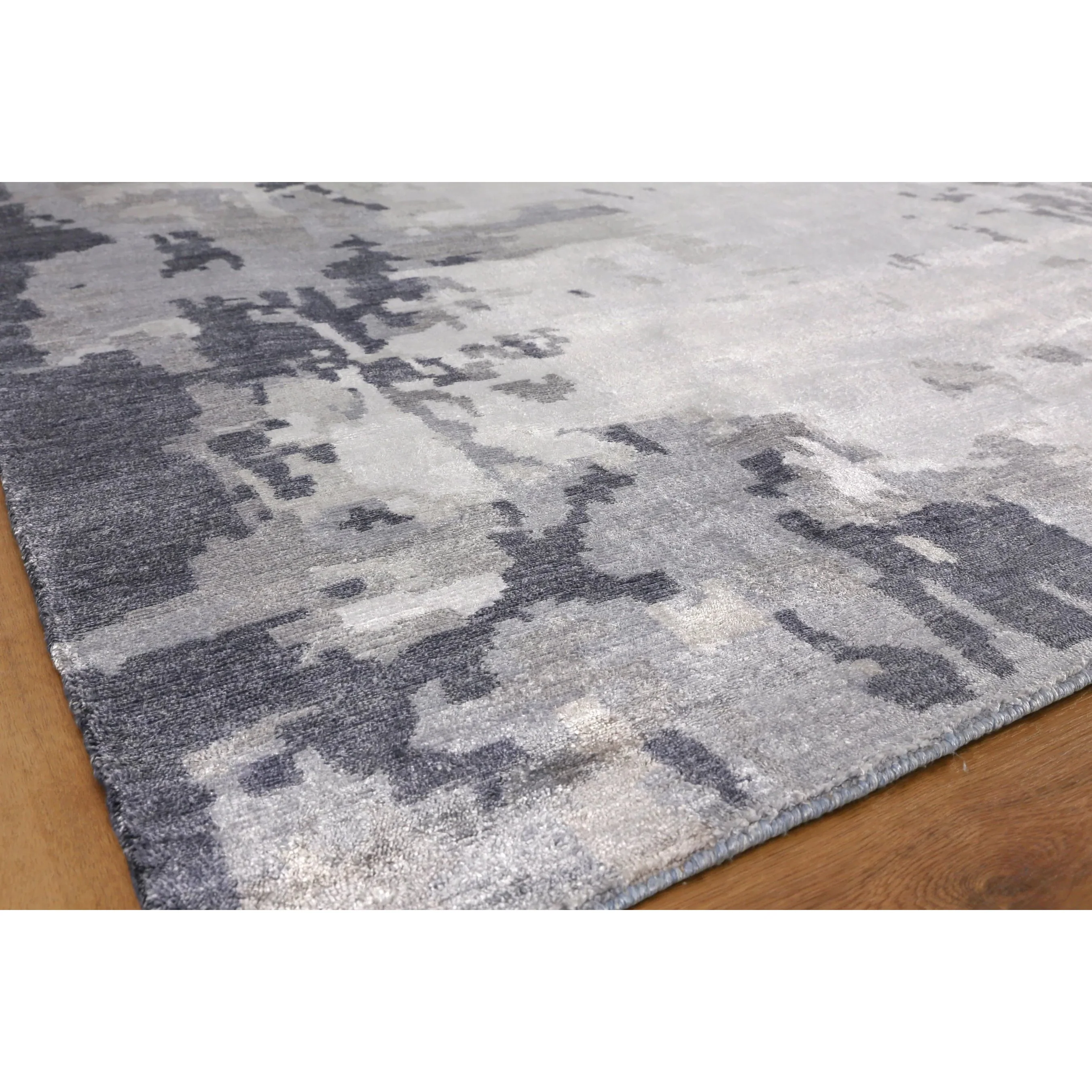 Bamboo Silk Rug - Image 3