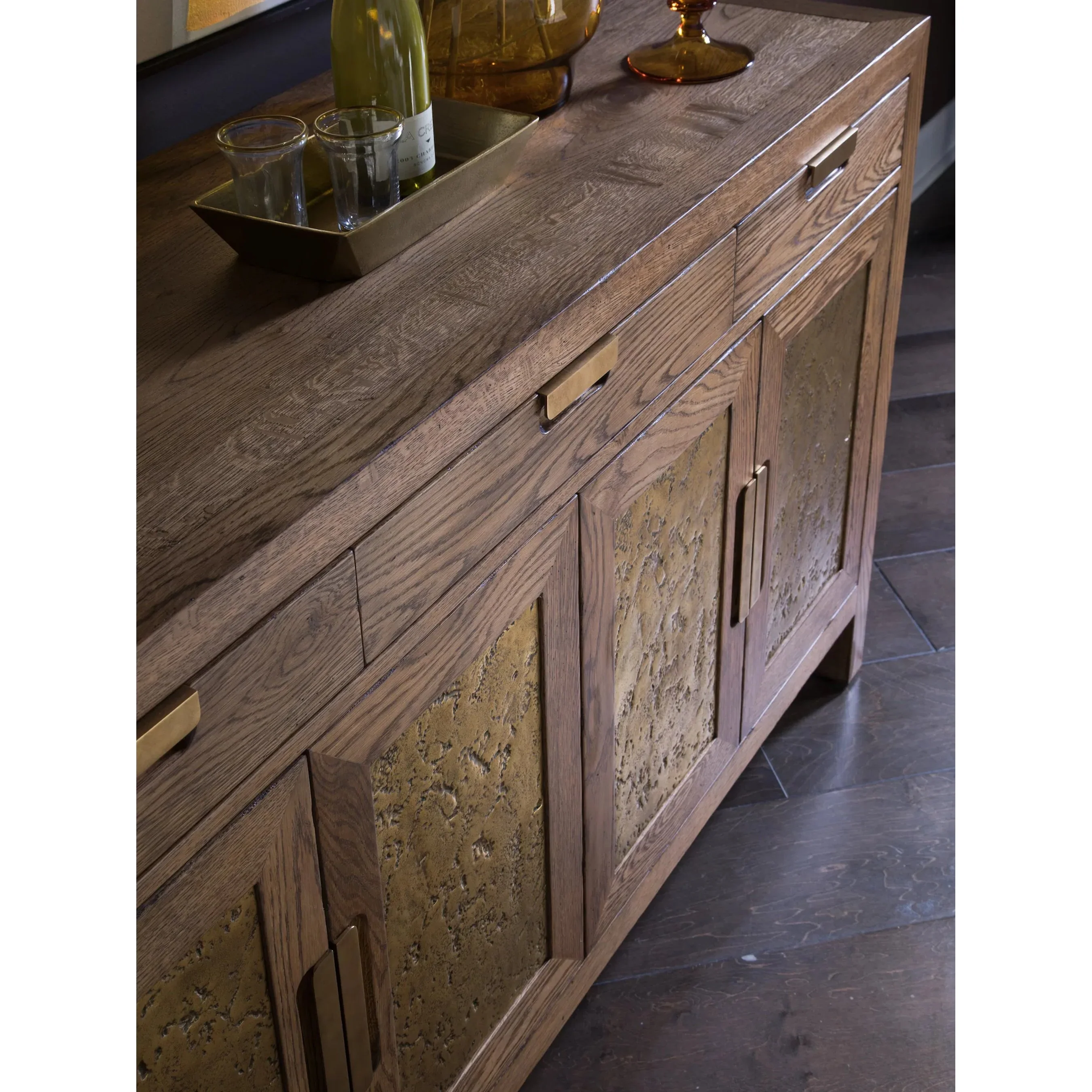Barnaby Buffet - Image 4