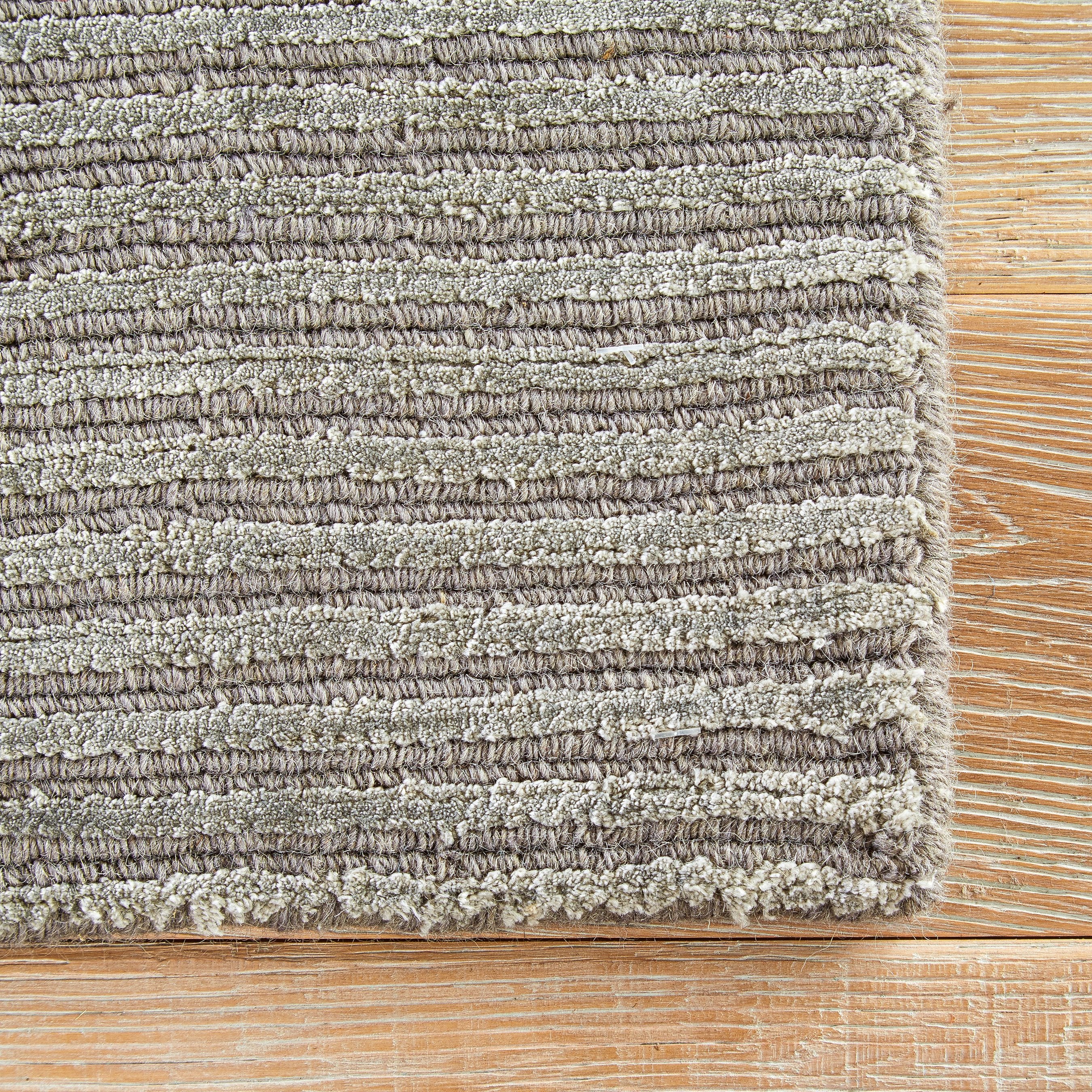 Basis BI32 Rug - Image 34