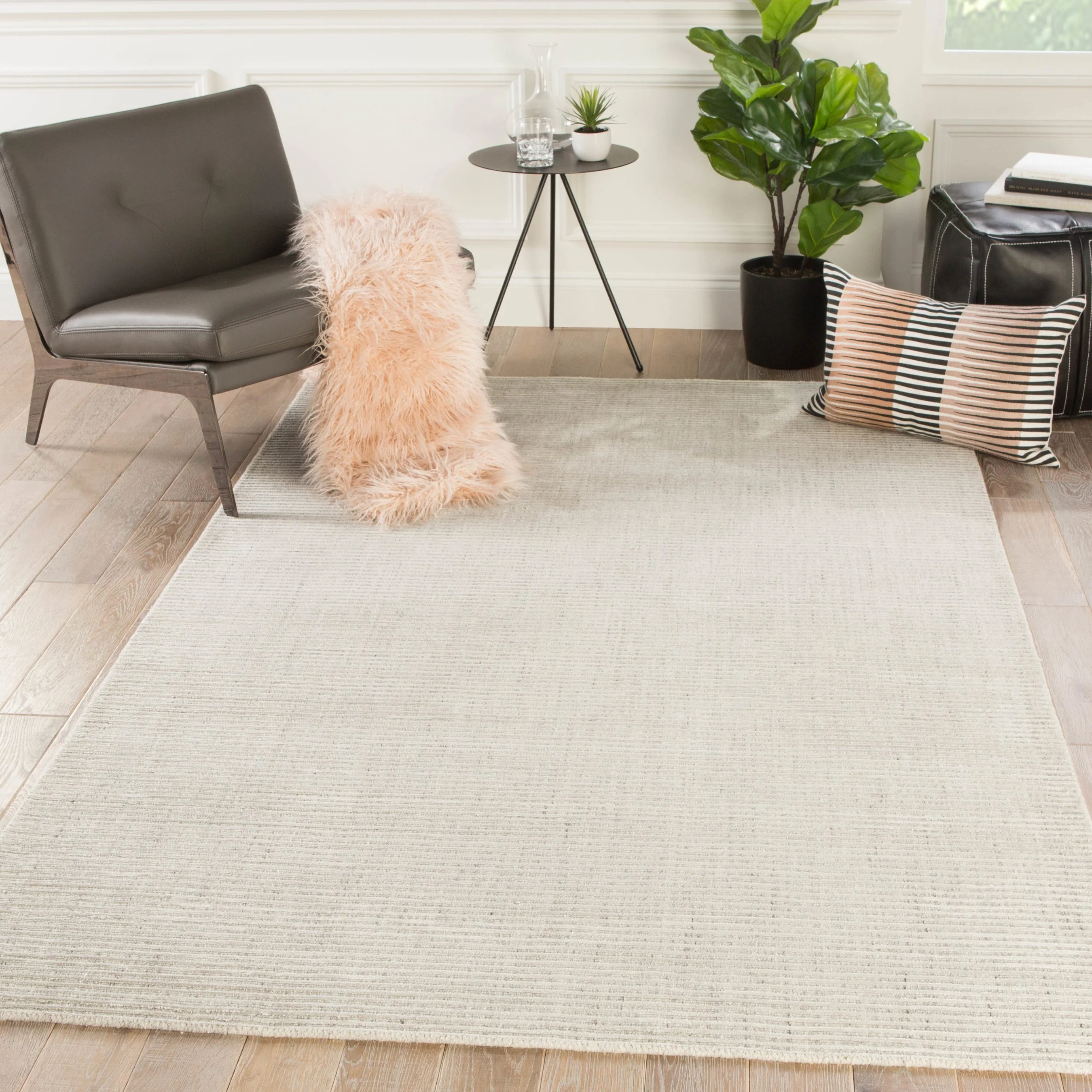 Basis BI32 Rug - Image 43