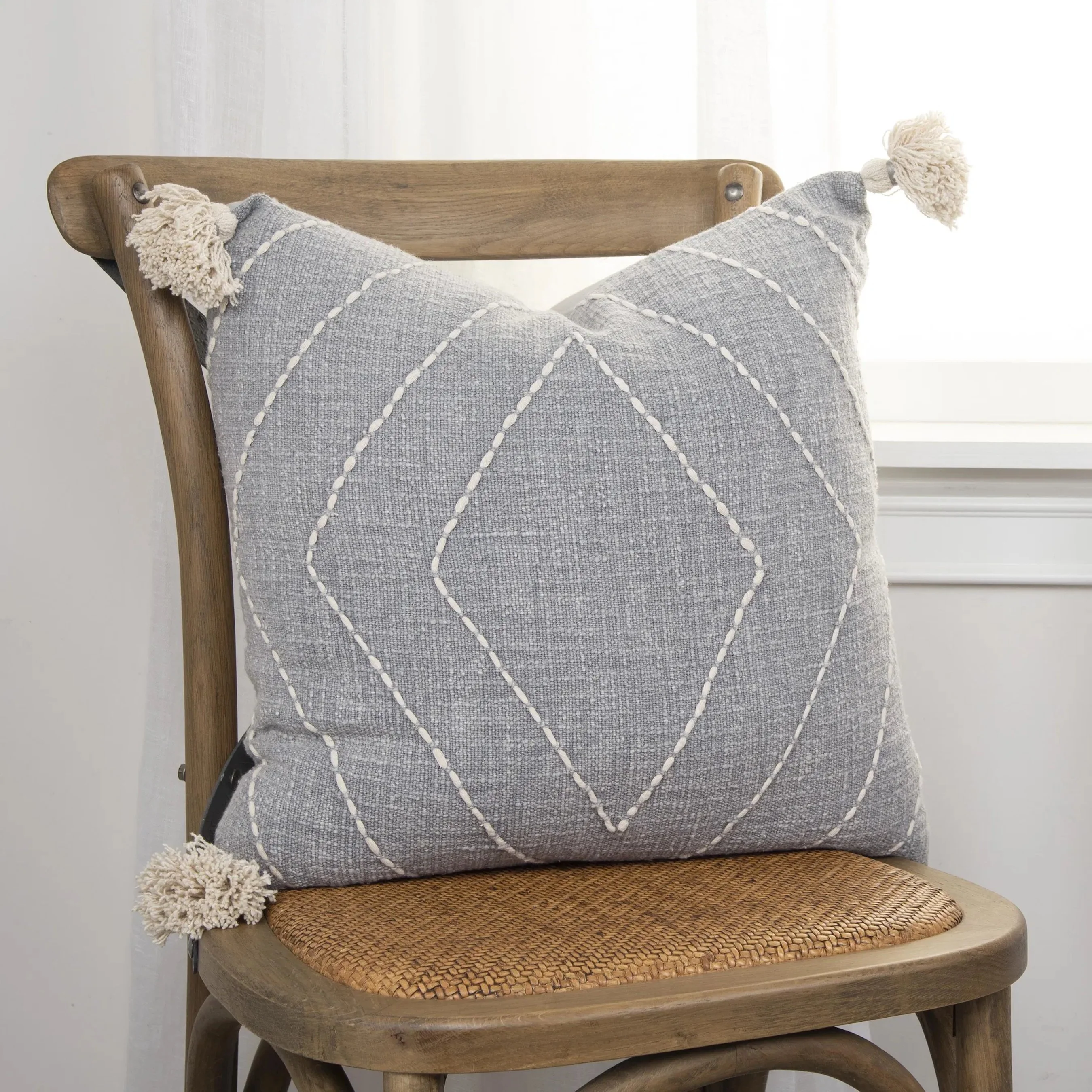 Bee Pillow - Image 4