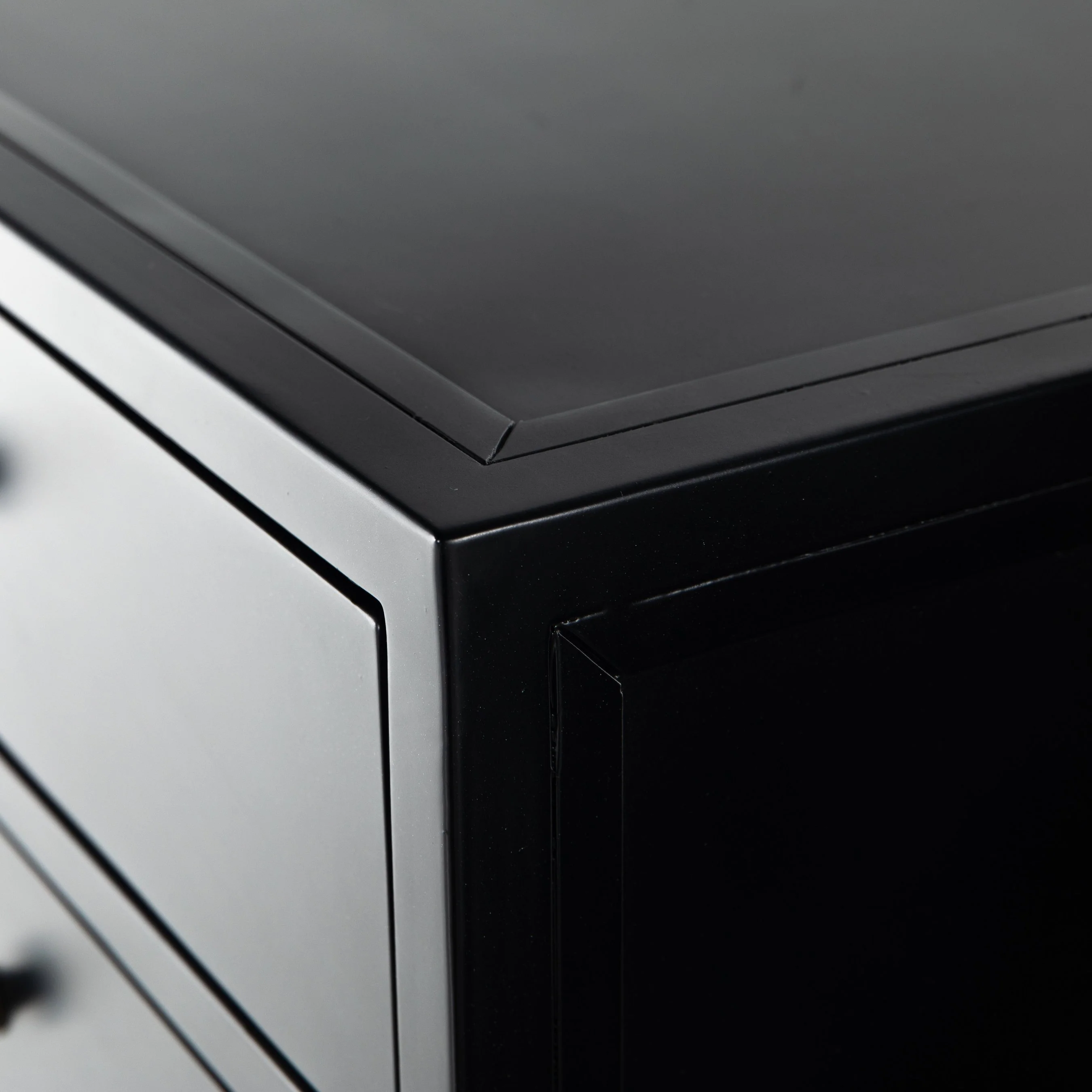 Belmont Tall Dresser - Image 6