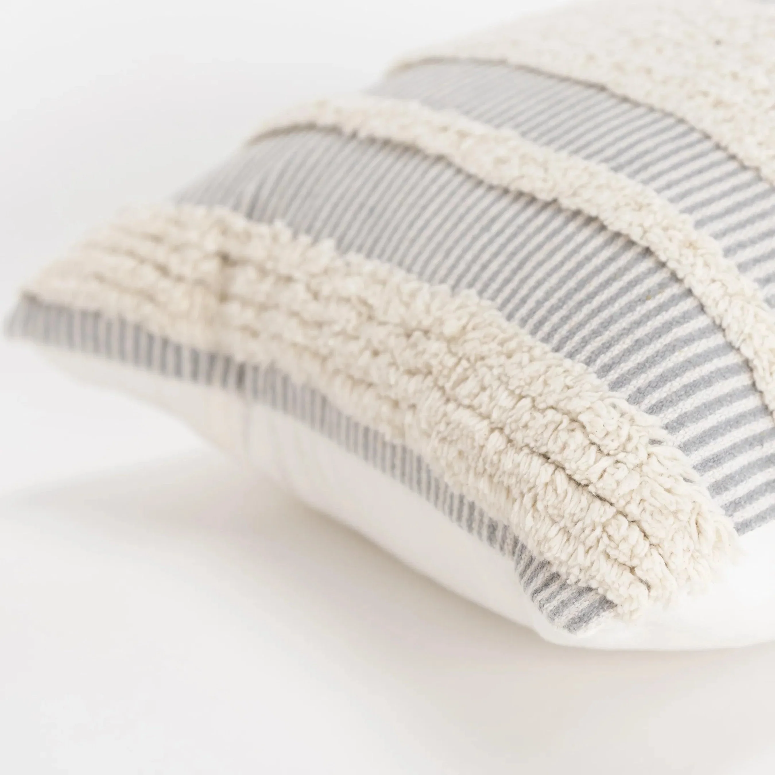 Bennington Pillow - Image 2