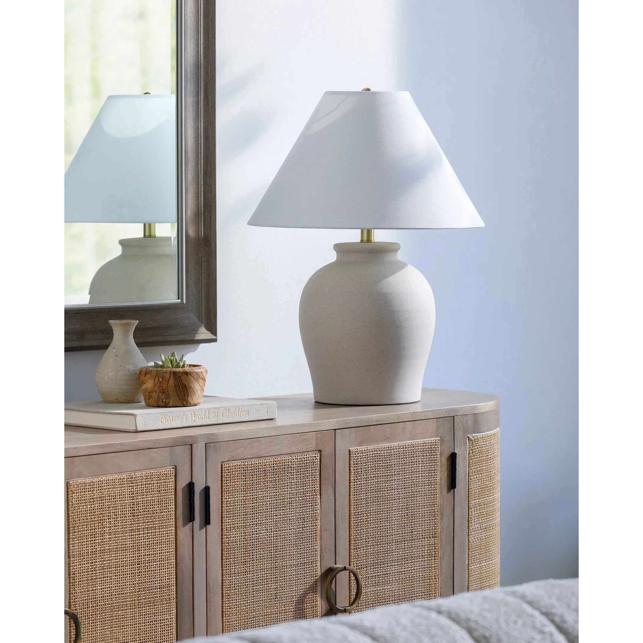 Besson  Table Lamp- 531345 - Image 3