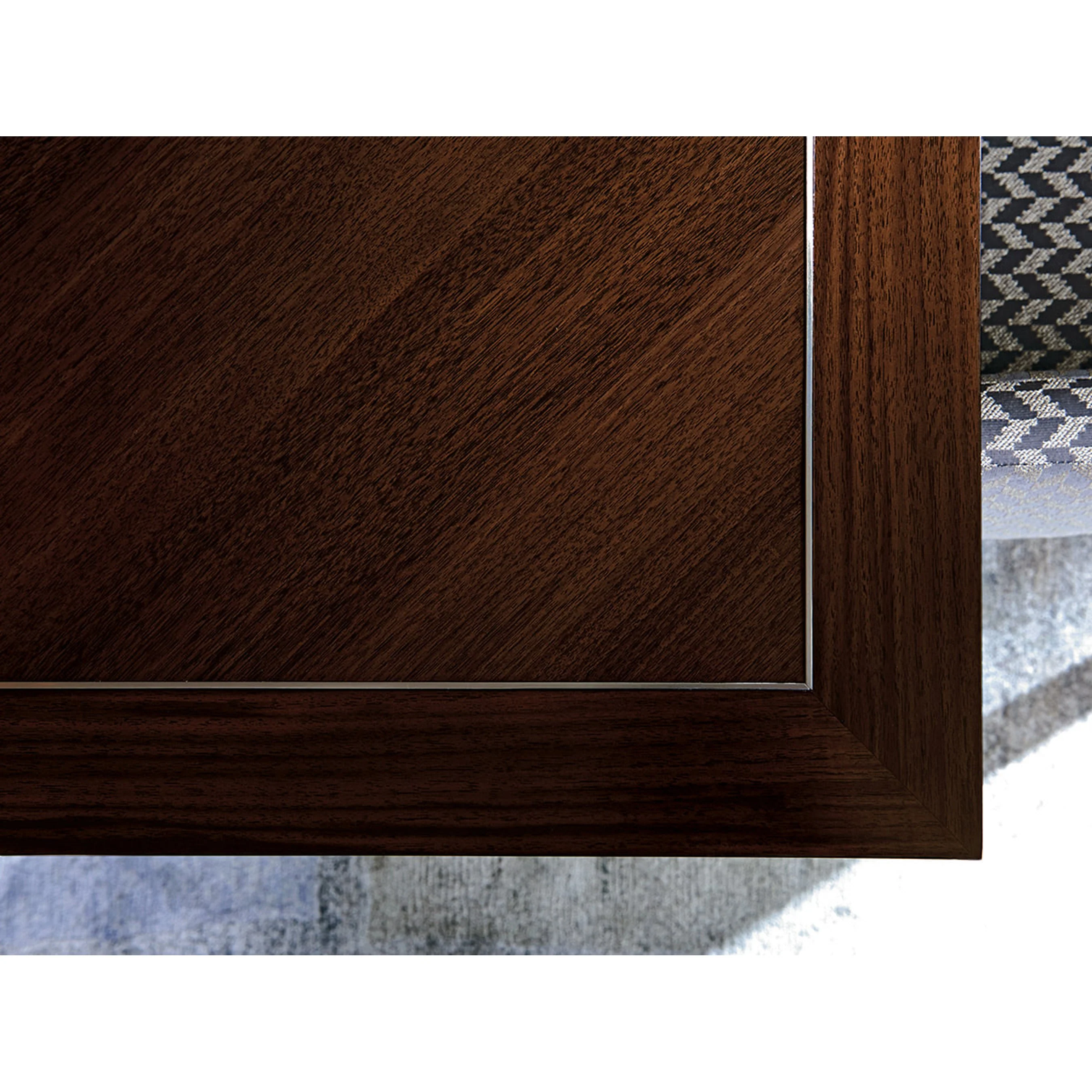 Beverly Place Rectangular Dining Table - Image 3