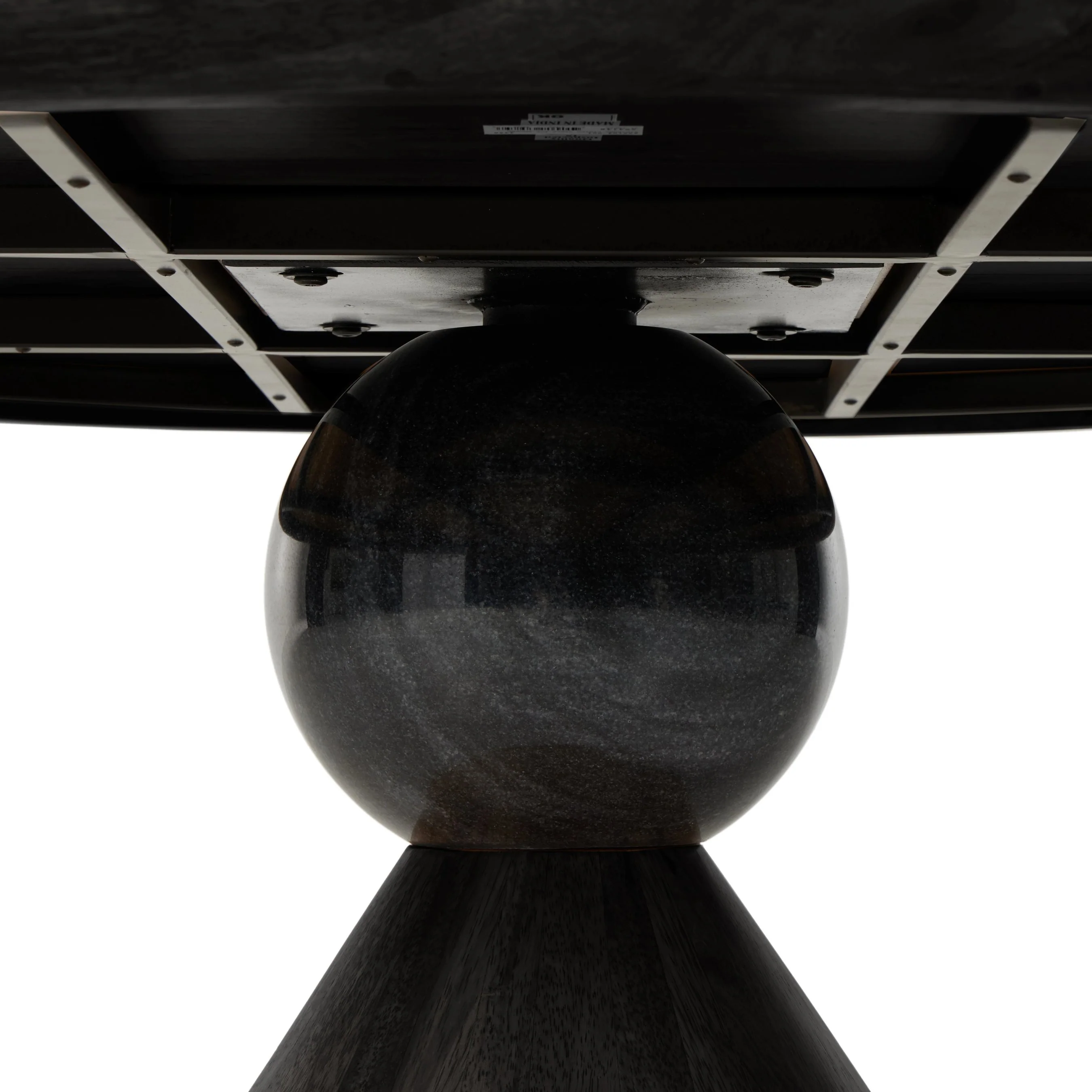 Bibianna Dining Table - Image 16