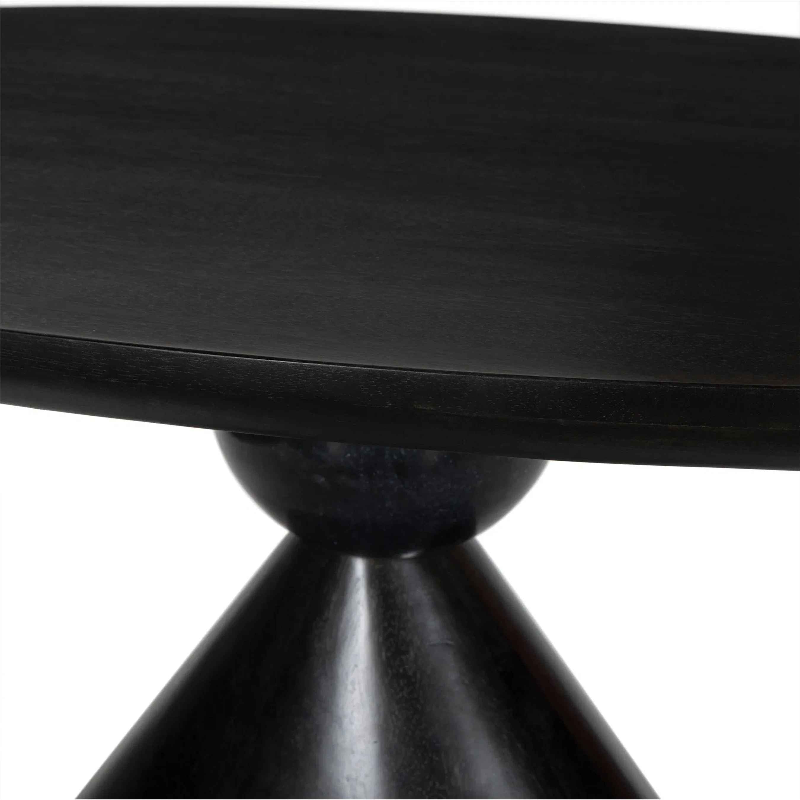 Bibianna Oval Dining Table - Image 17