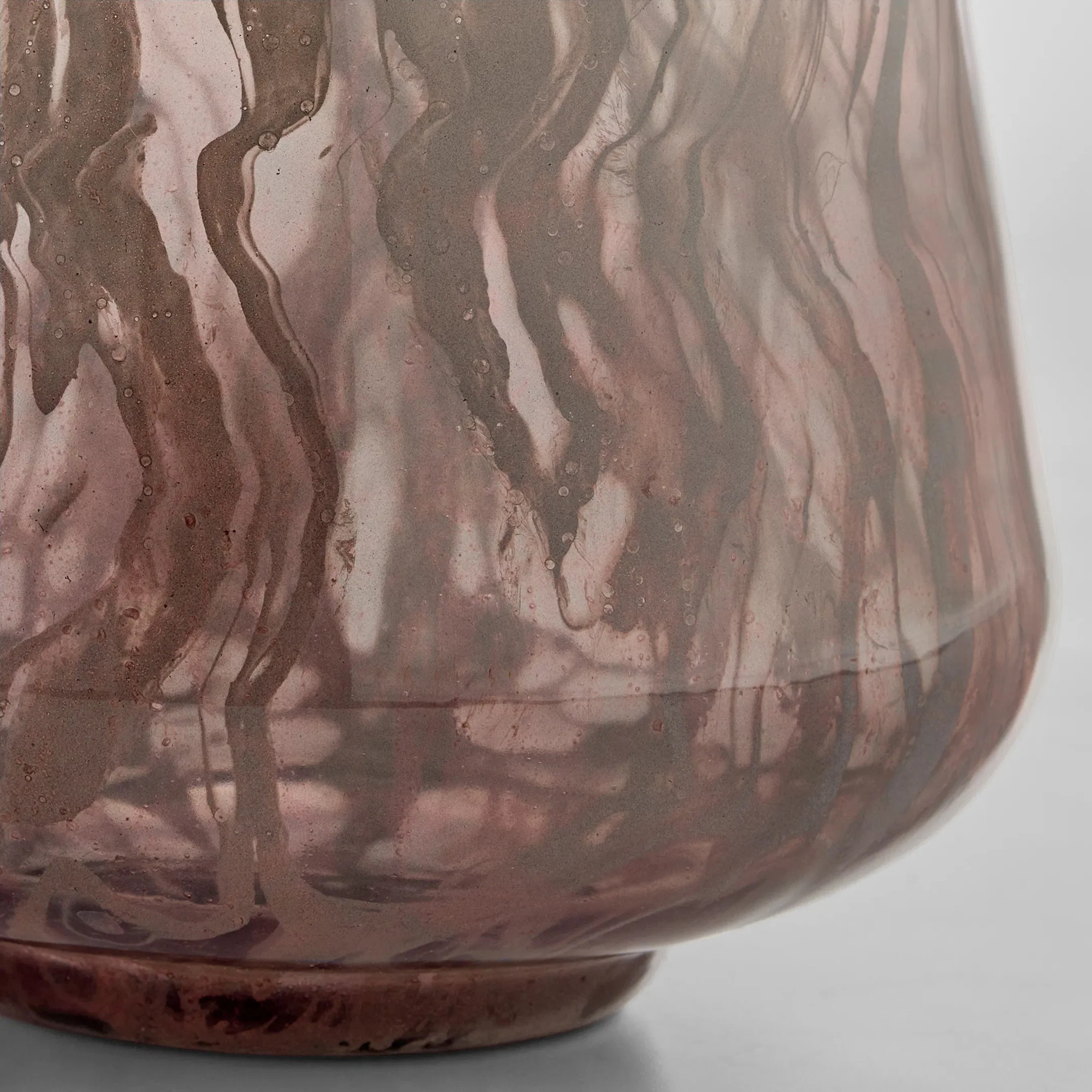 Billow Bottle Vase - Image 4
