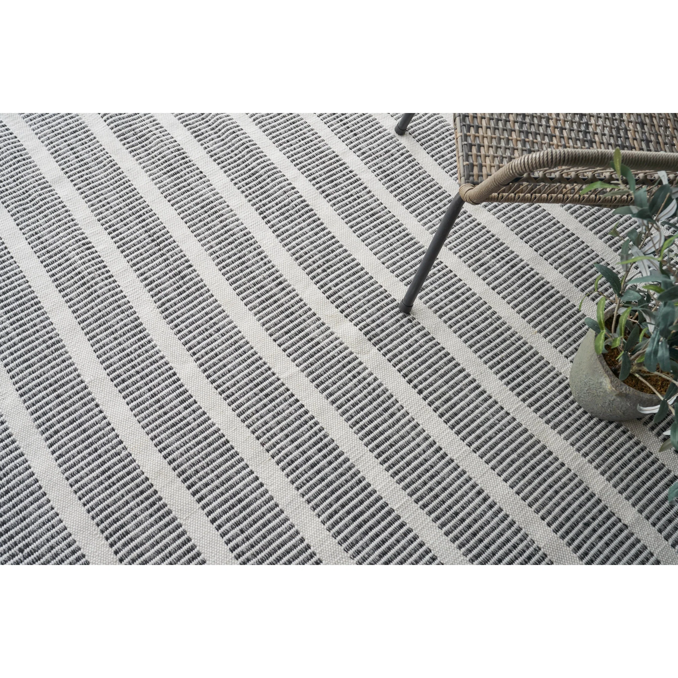 Boca Rug - Image 69