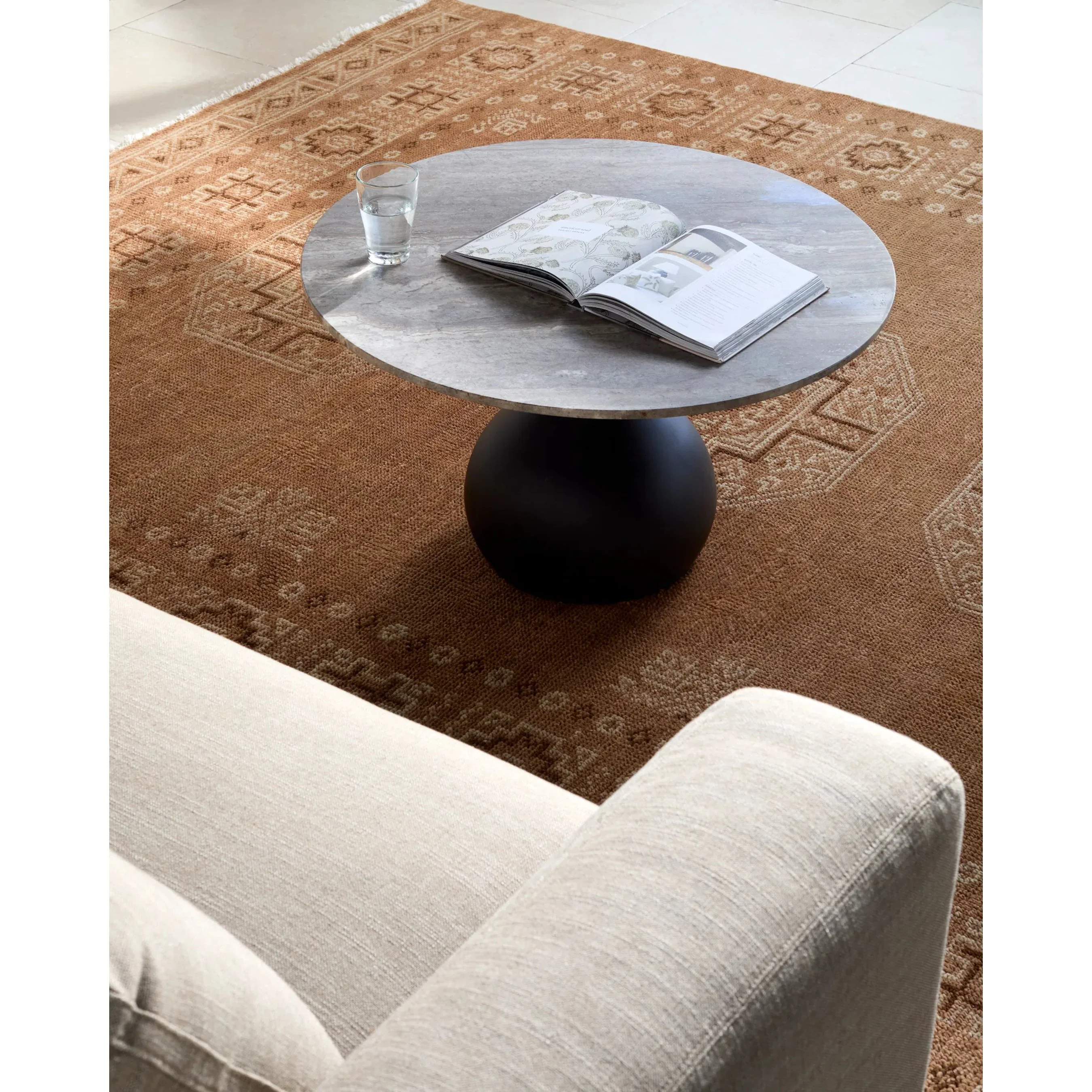 Bolb Coffee Table - 529839 - Image 4