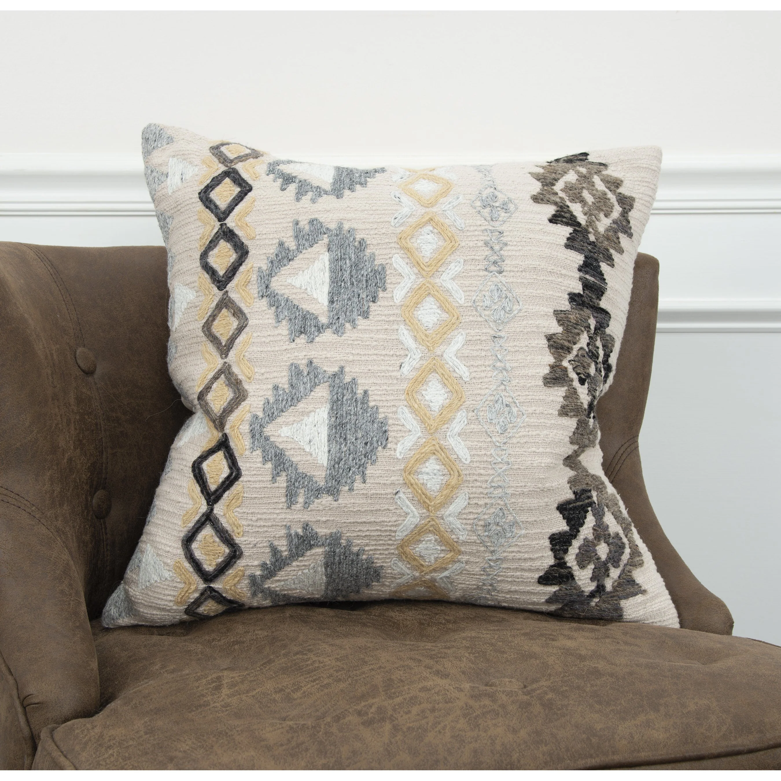 Bowcreek Pillow - Image 5