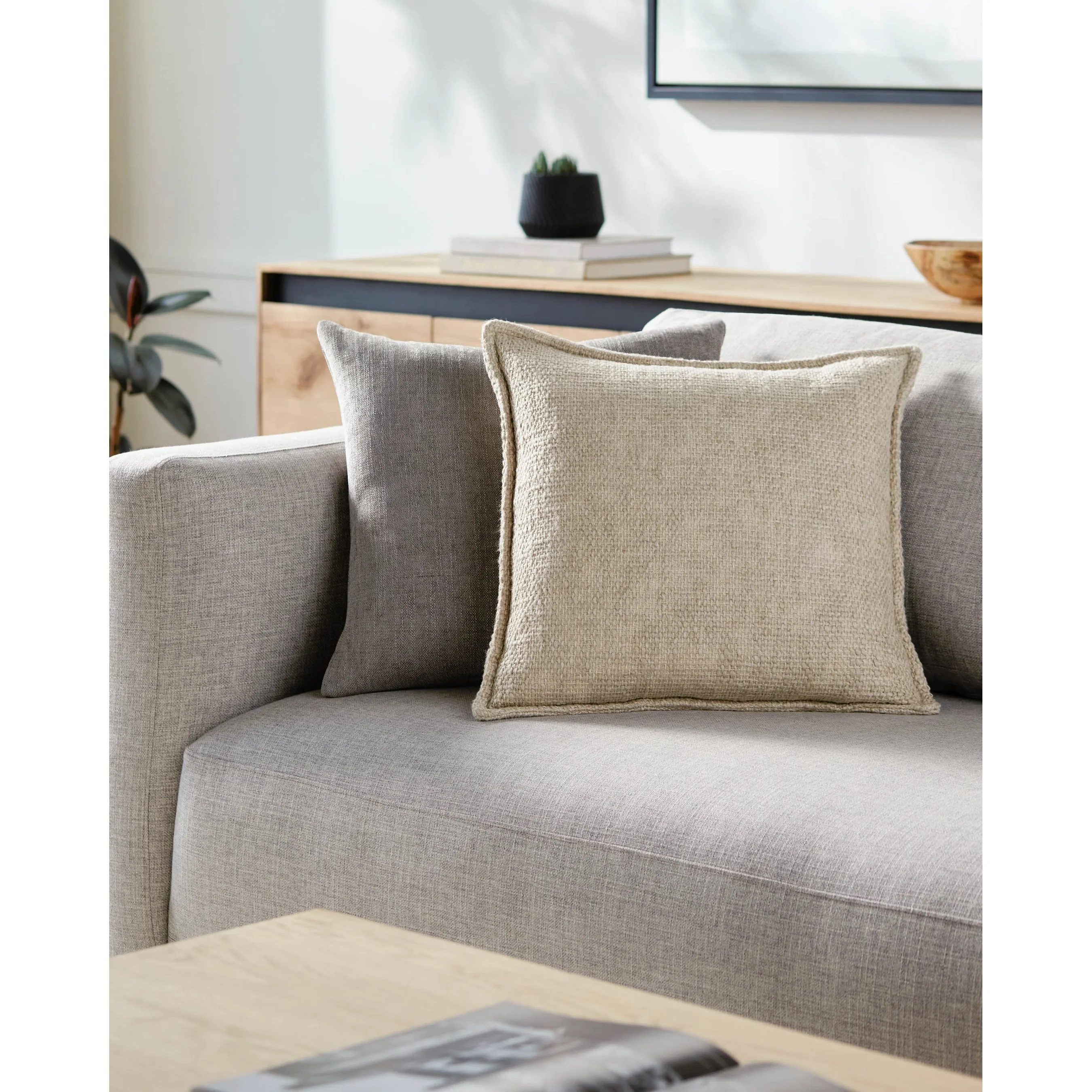 Bowen Pillow - Image 4