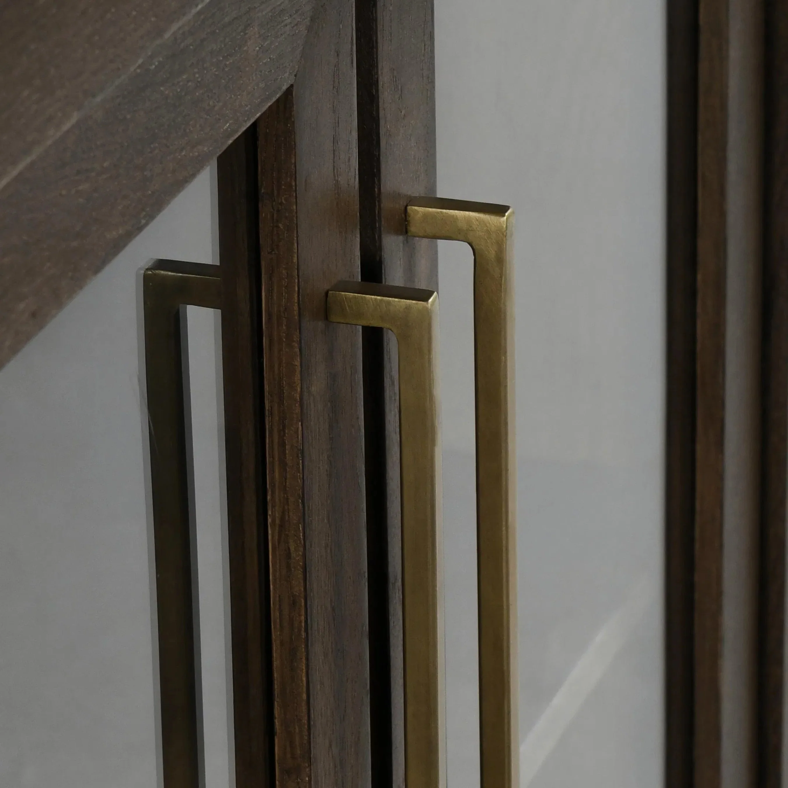 Bradley Oak Wood Cabinet - Image 6