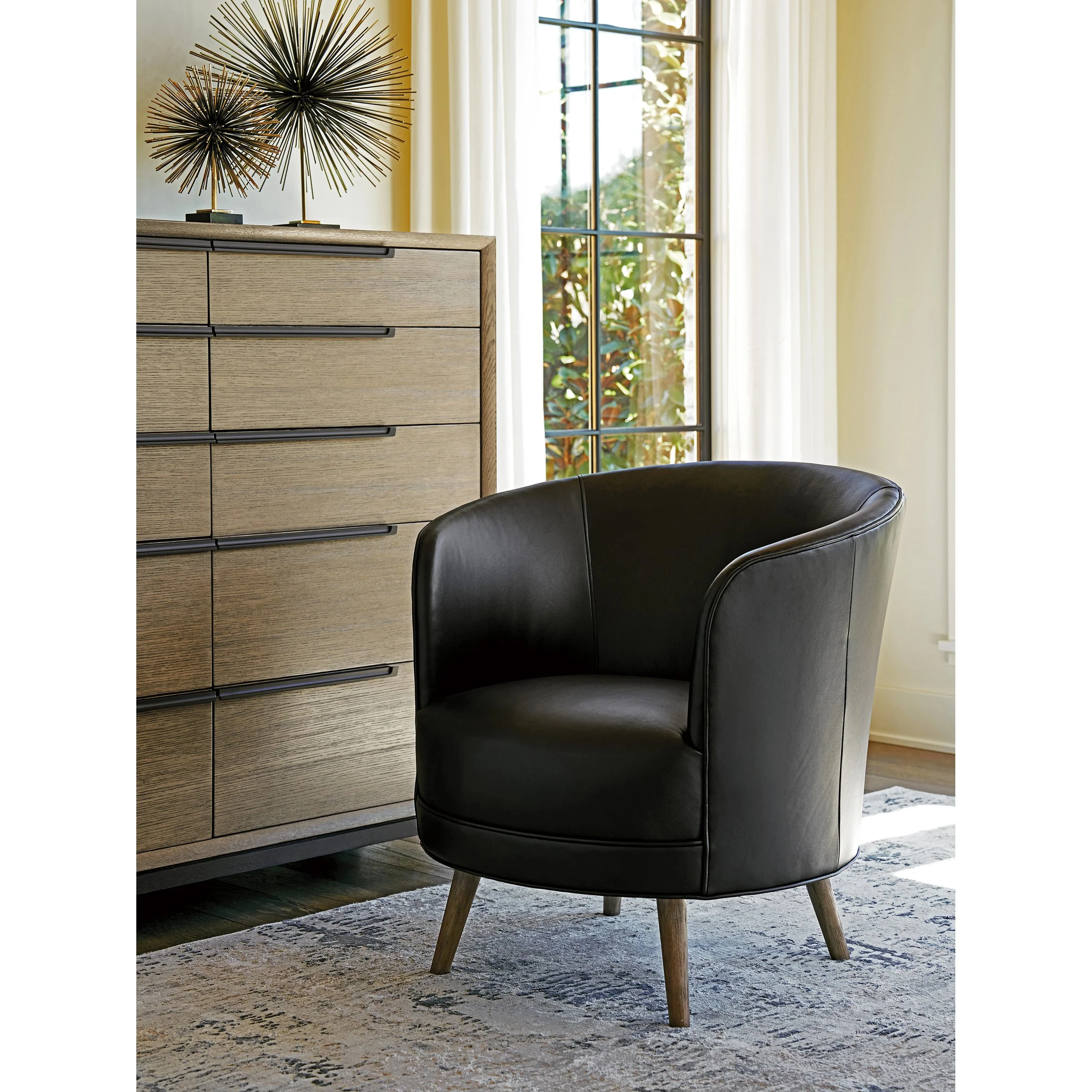 Bretton Gentlemans Chest - Image 6