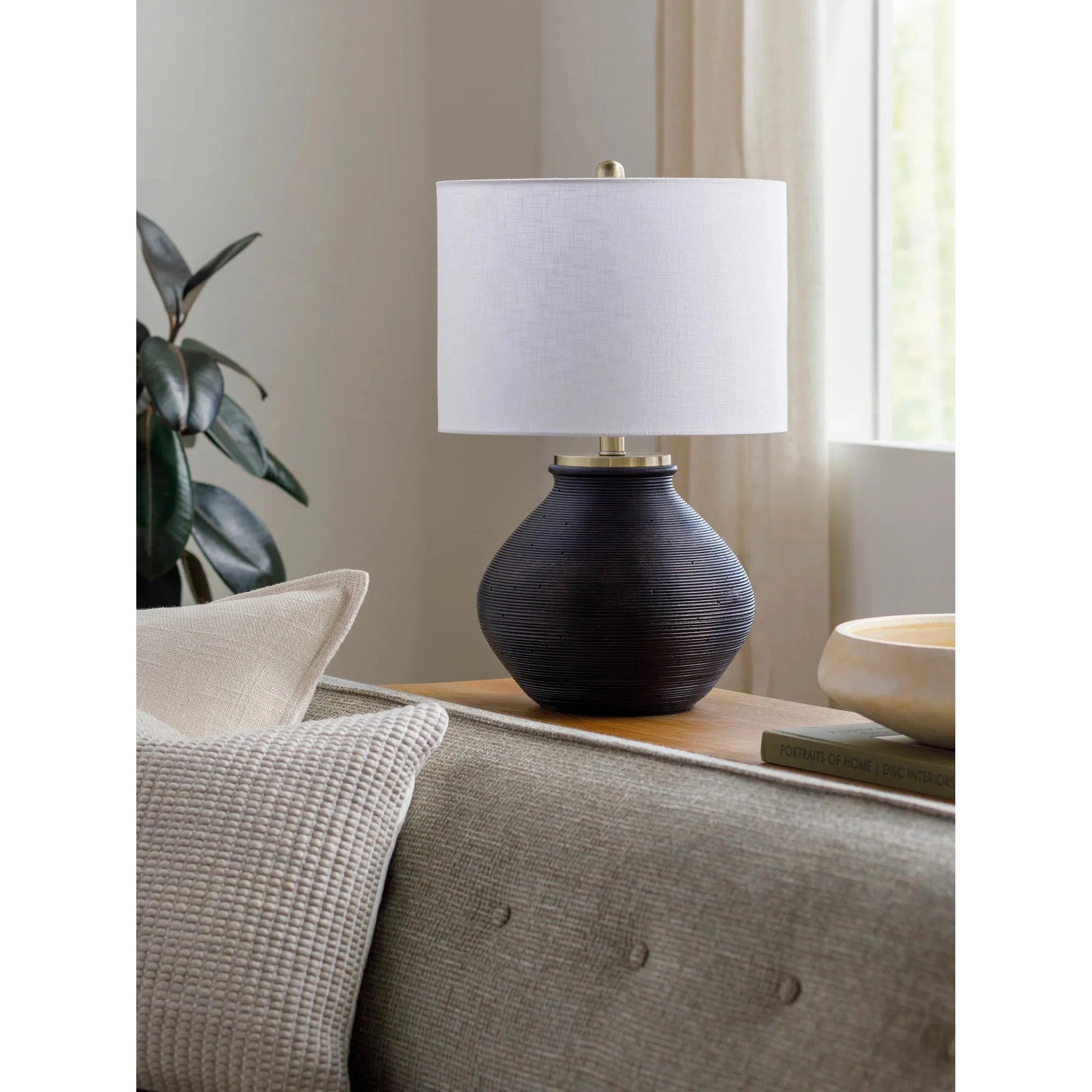 Brillo Accent Lamp - 531742 - Image 3