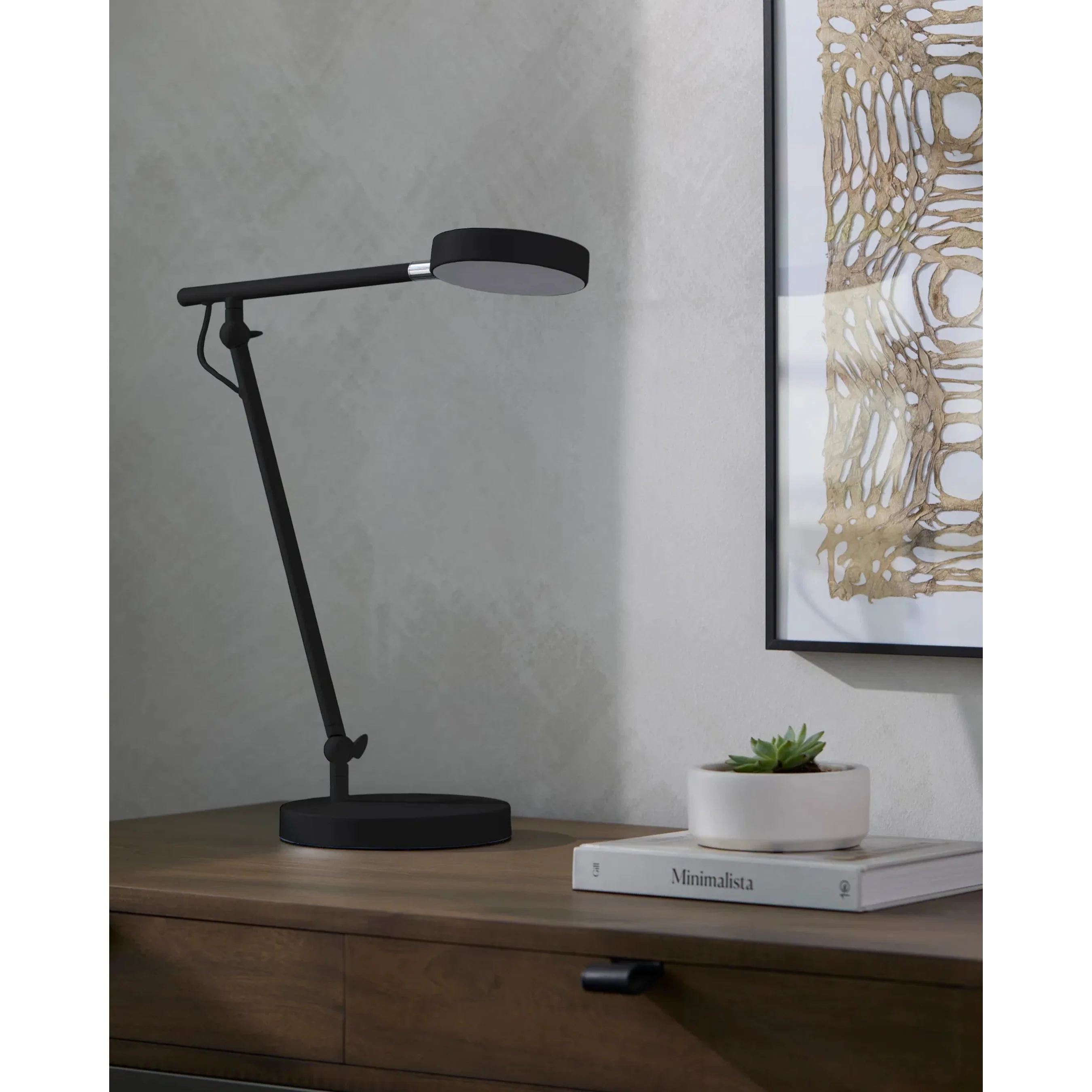 Bronwen Accent Table Lamp - Image 4