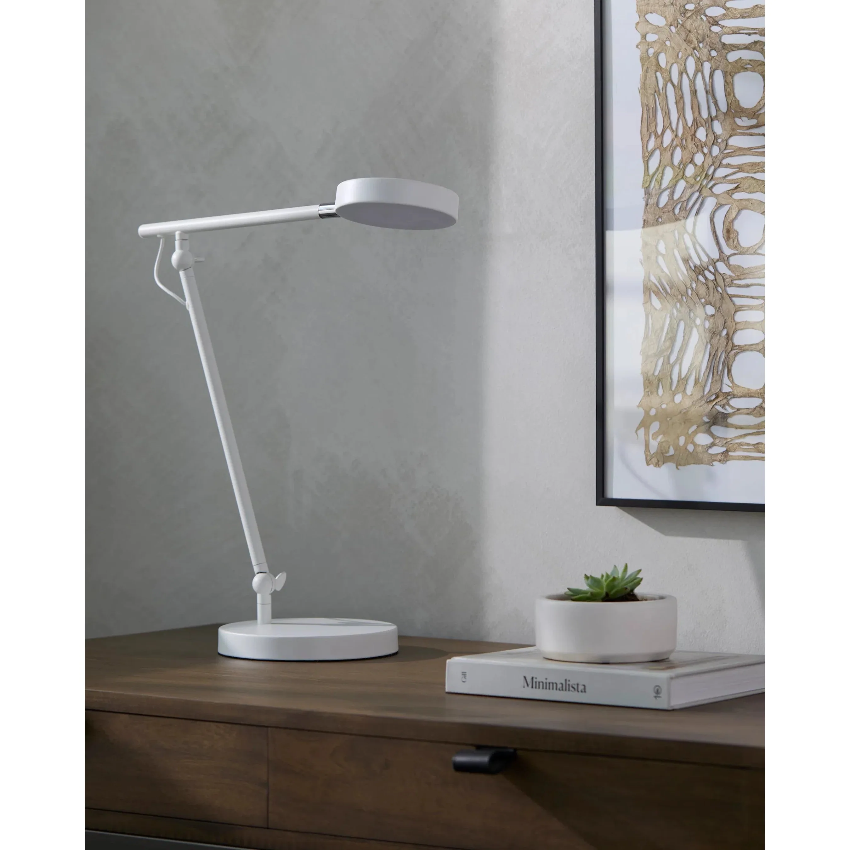 Bronwen Accent Table Lamp - Image 5