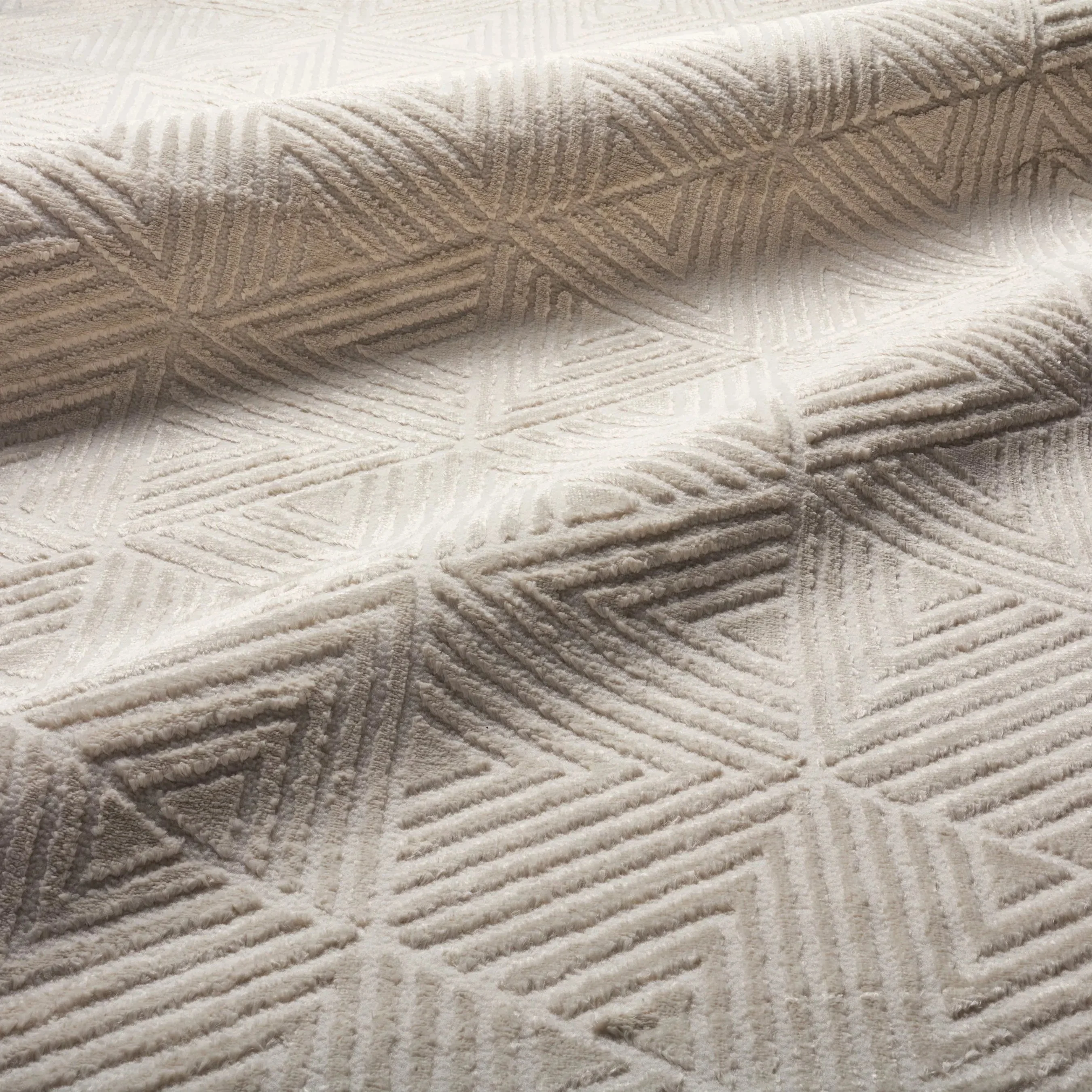 Calix by Nikki Chu CNU03 Rug - Image 4