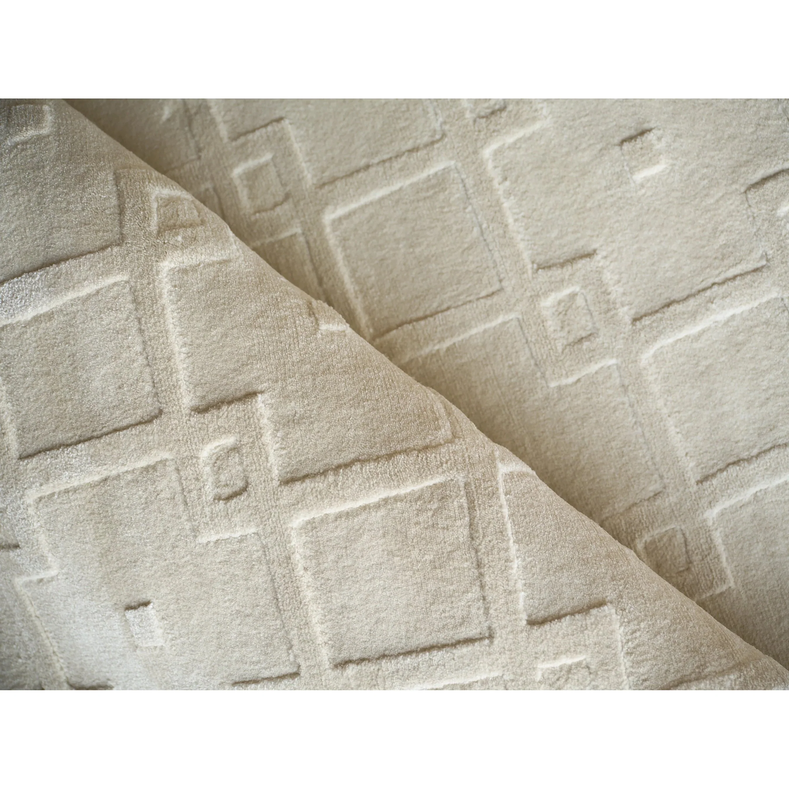 Camora Modern Rug - Image 18
