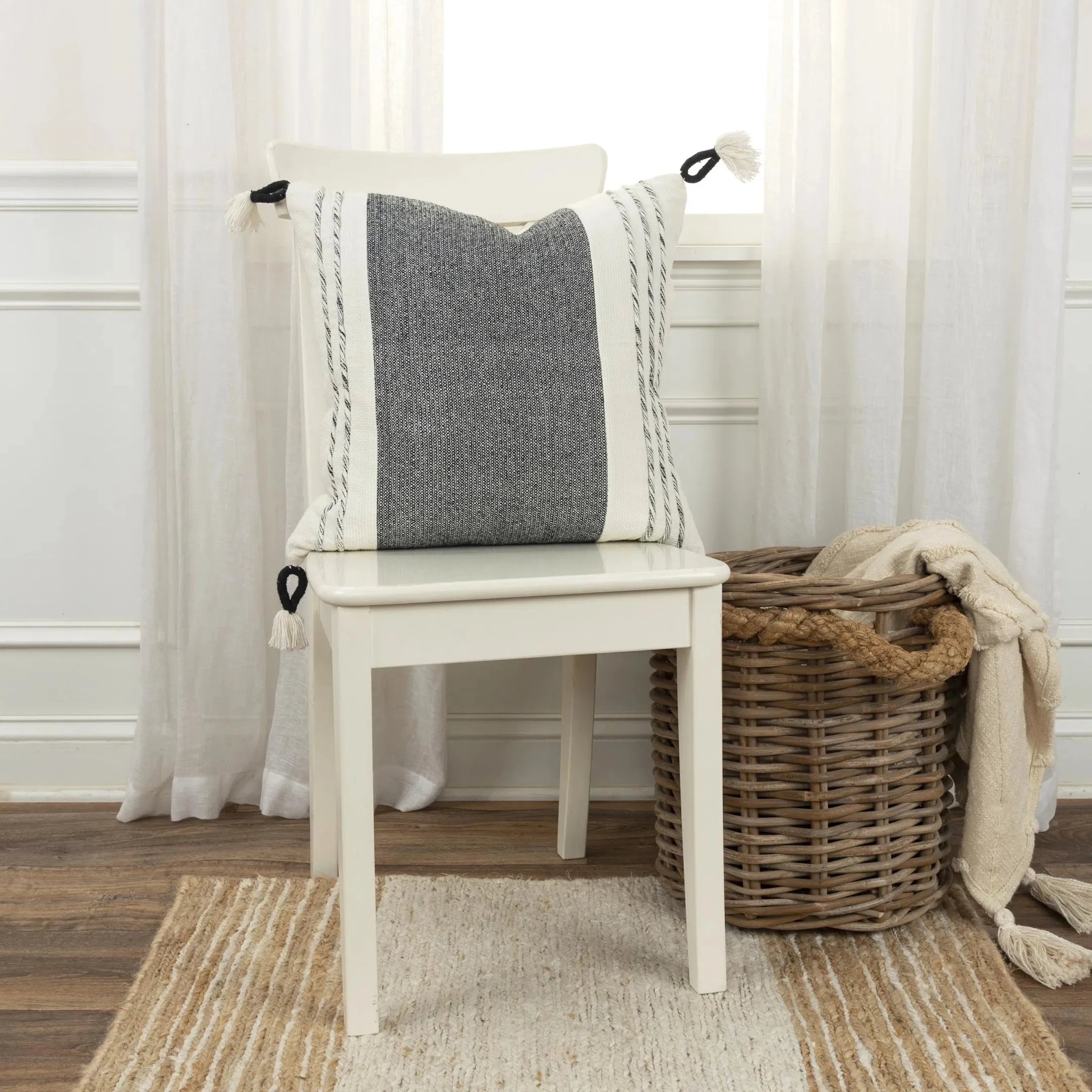 Candler Pillow - Image 4