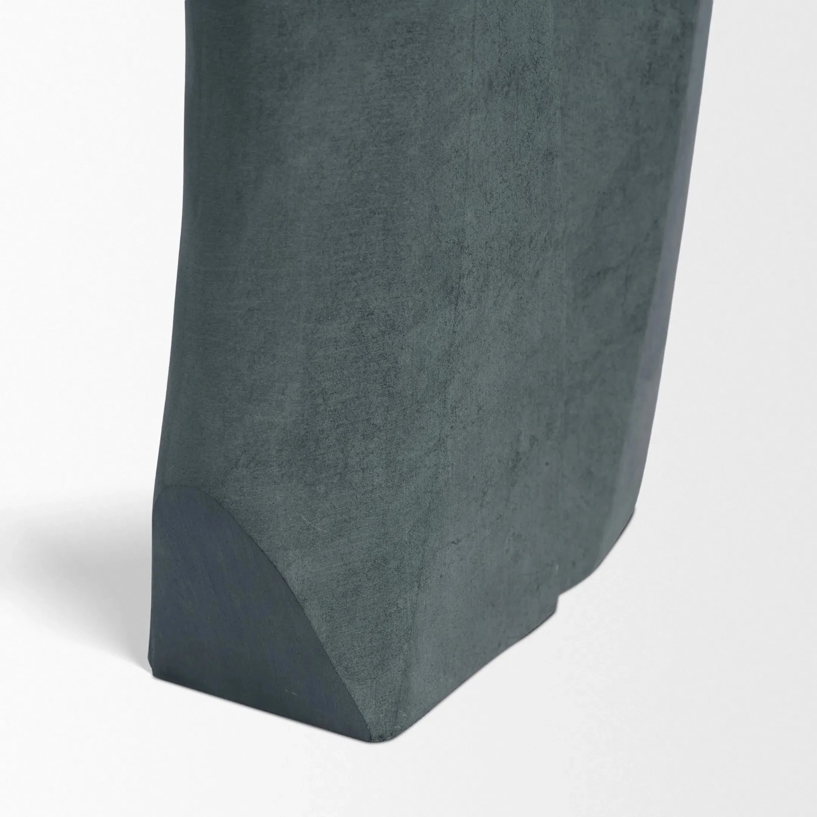 Carico Sculptural Decorative Object - Image 8