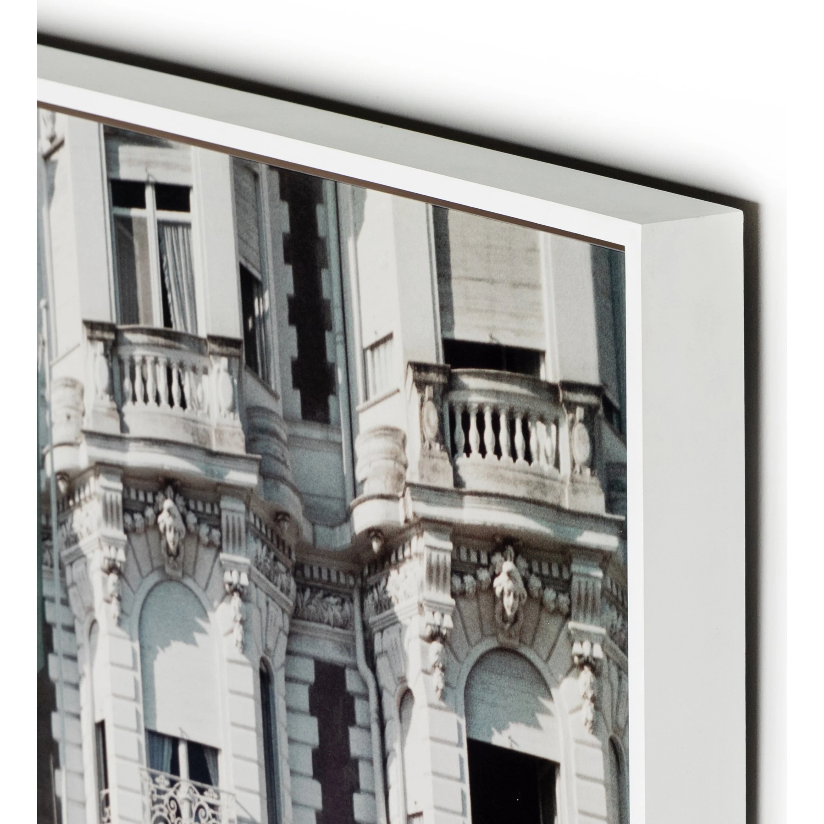 Carlton Hotel by Slim Aarons - Image 5