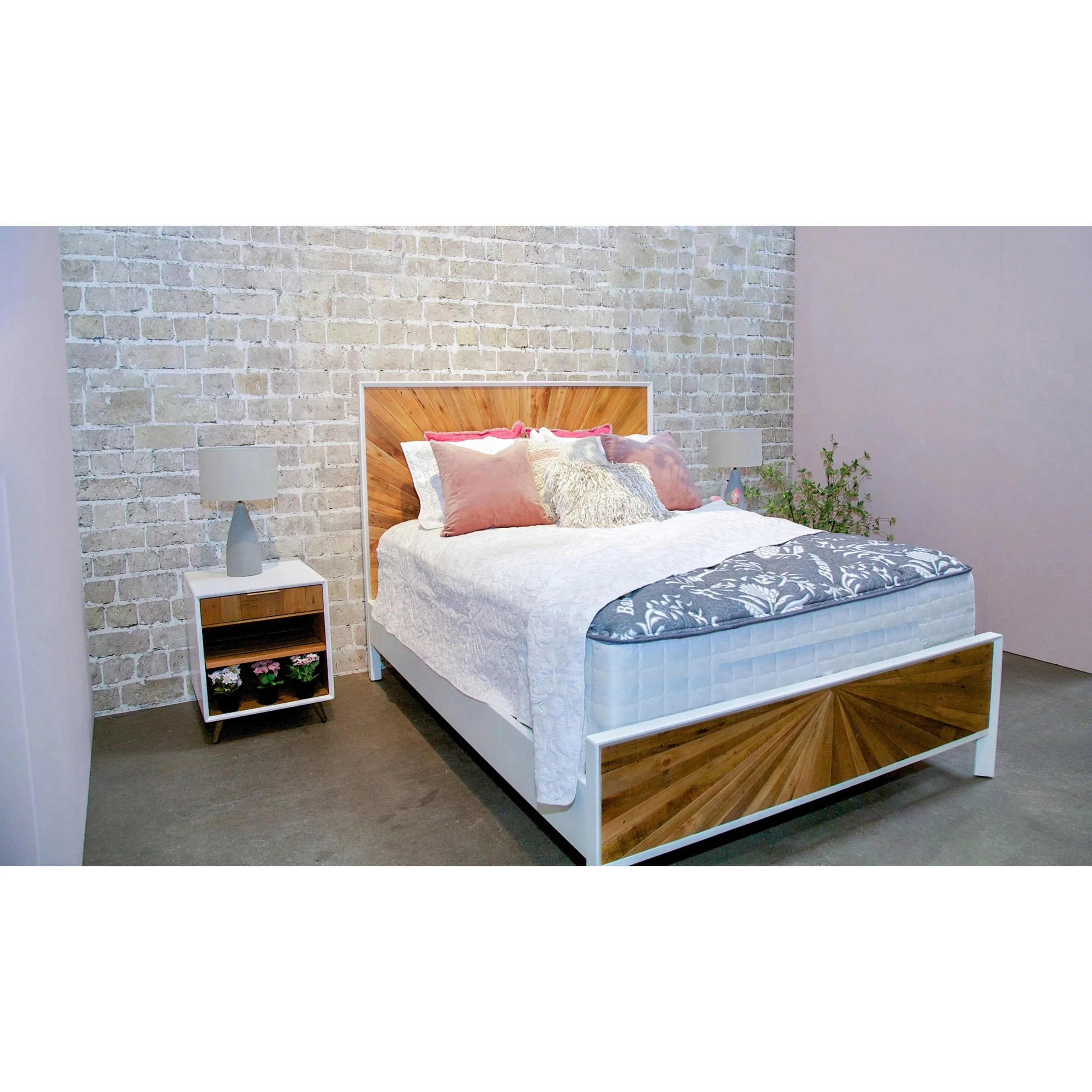Casablanca Bed - Image 26