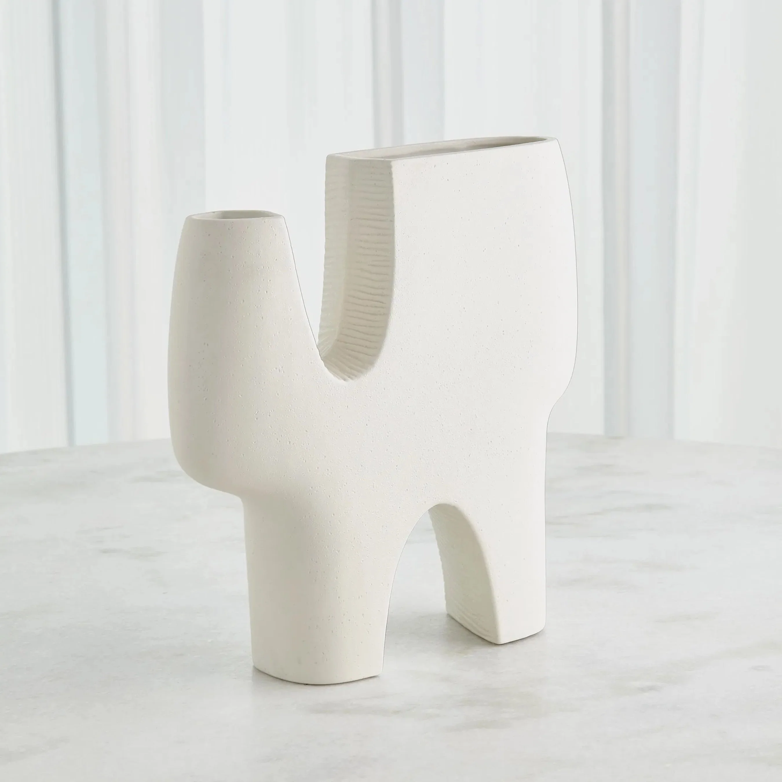 Cassel Vase - Image 4
